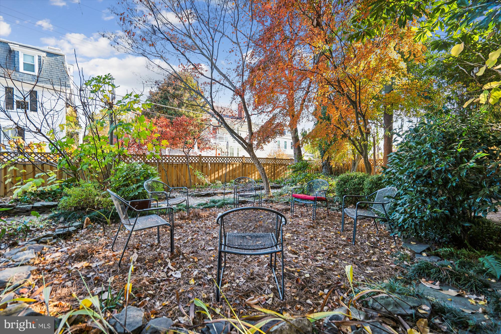 MURRAY HILL - Residential