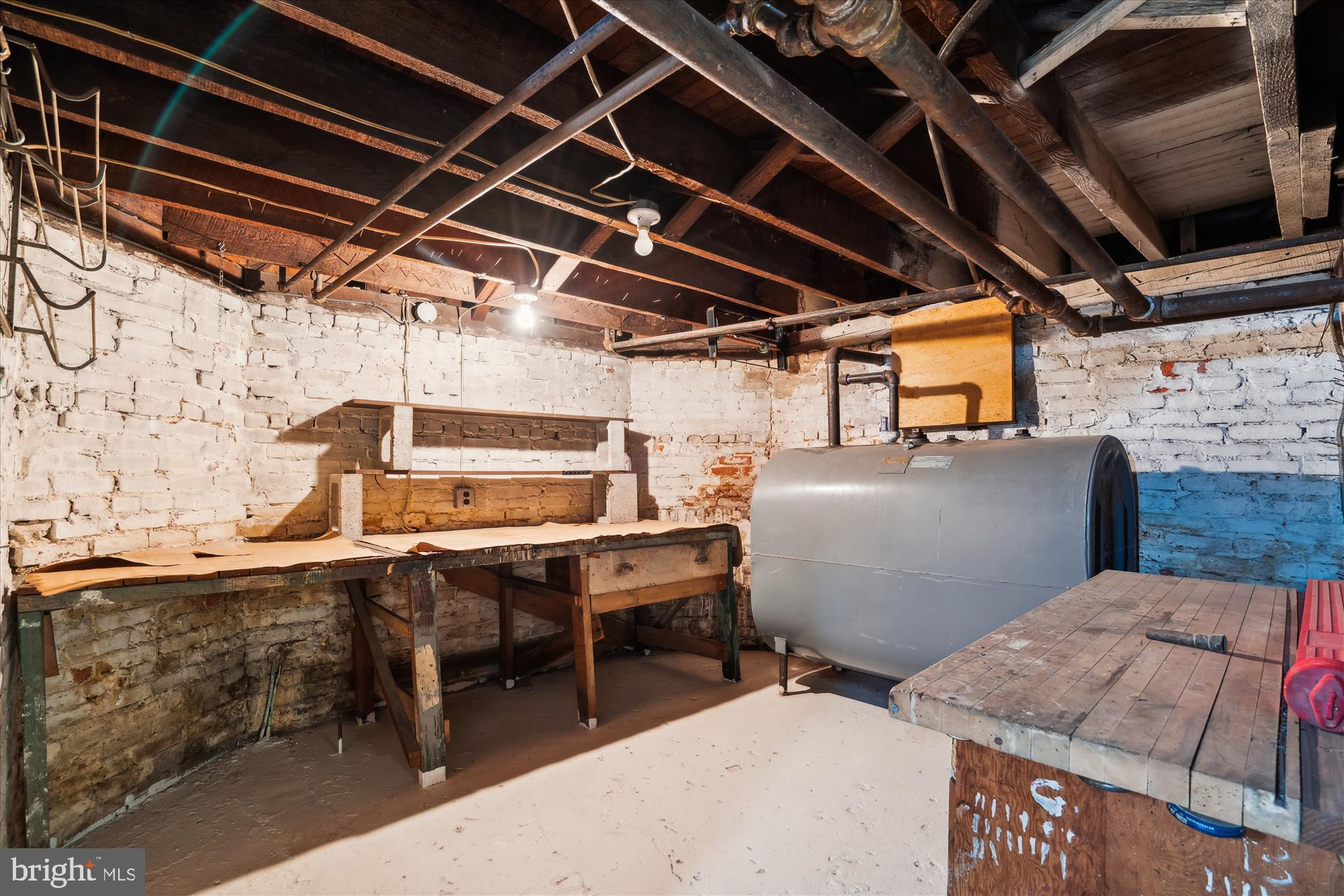 MURRAY HILL - Residential