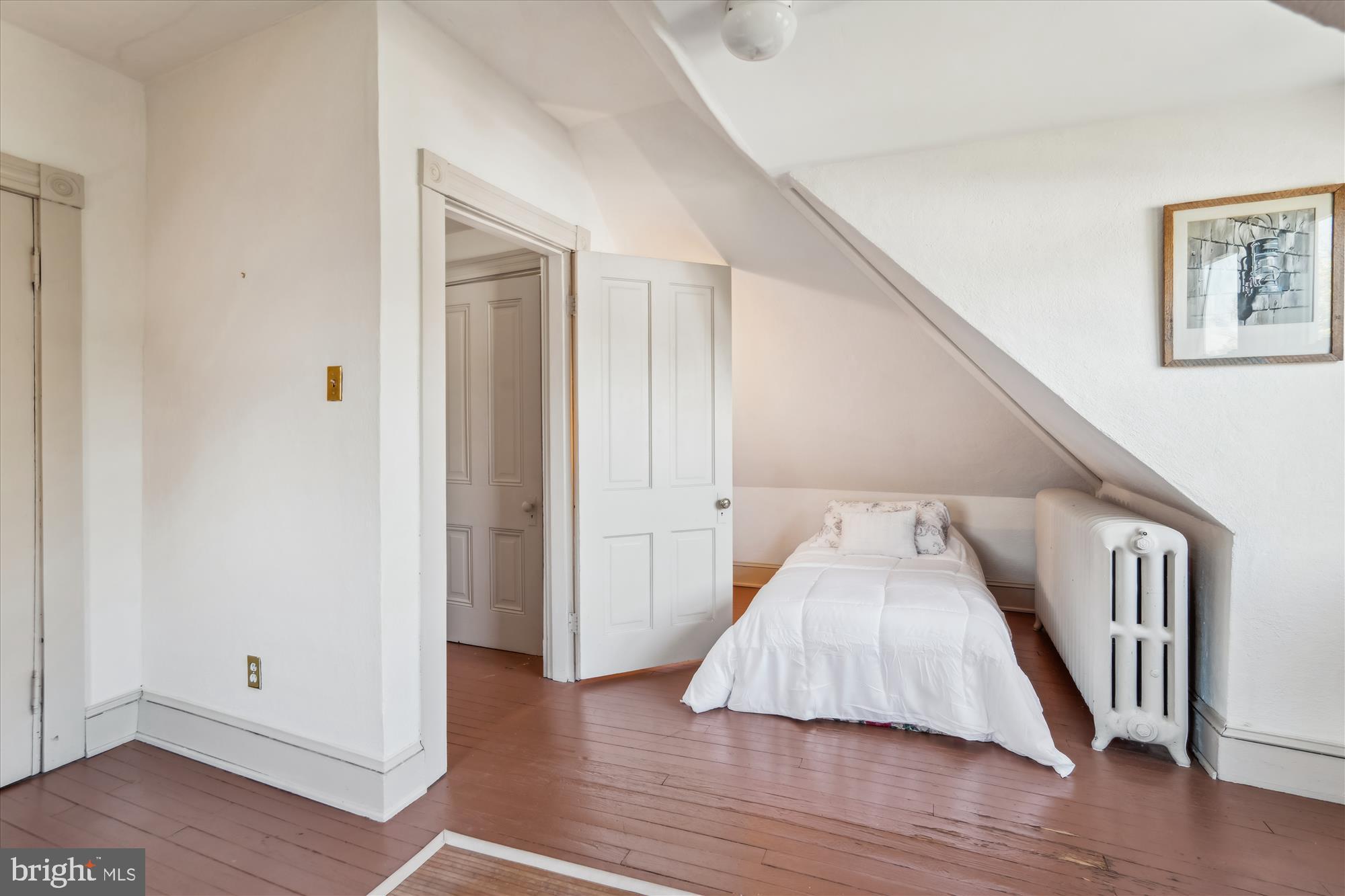 MURRAY HILL - Residential