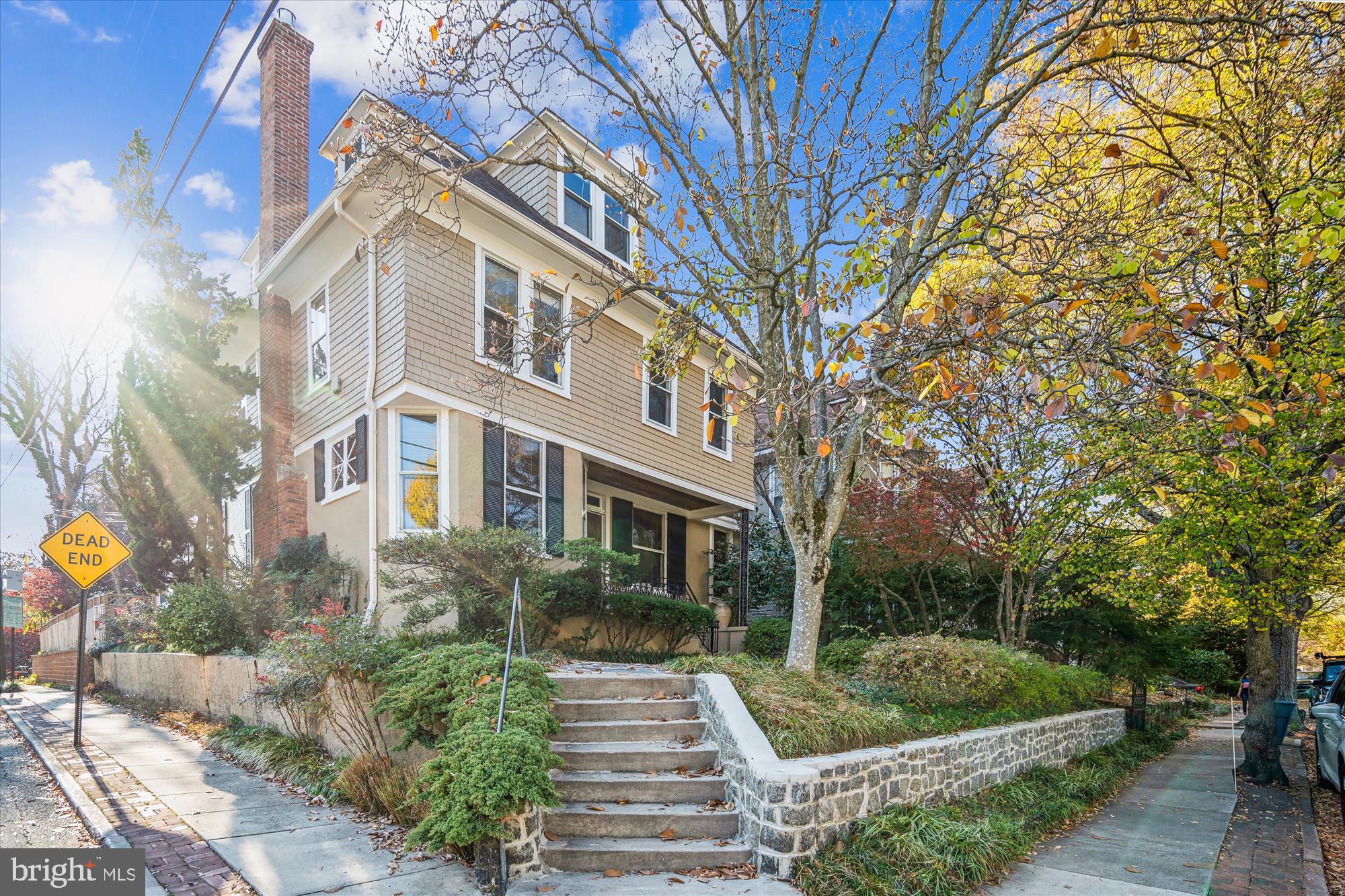 MURRAY HILL - Residential