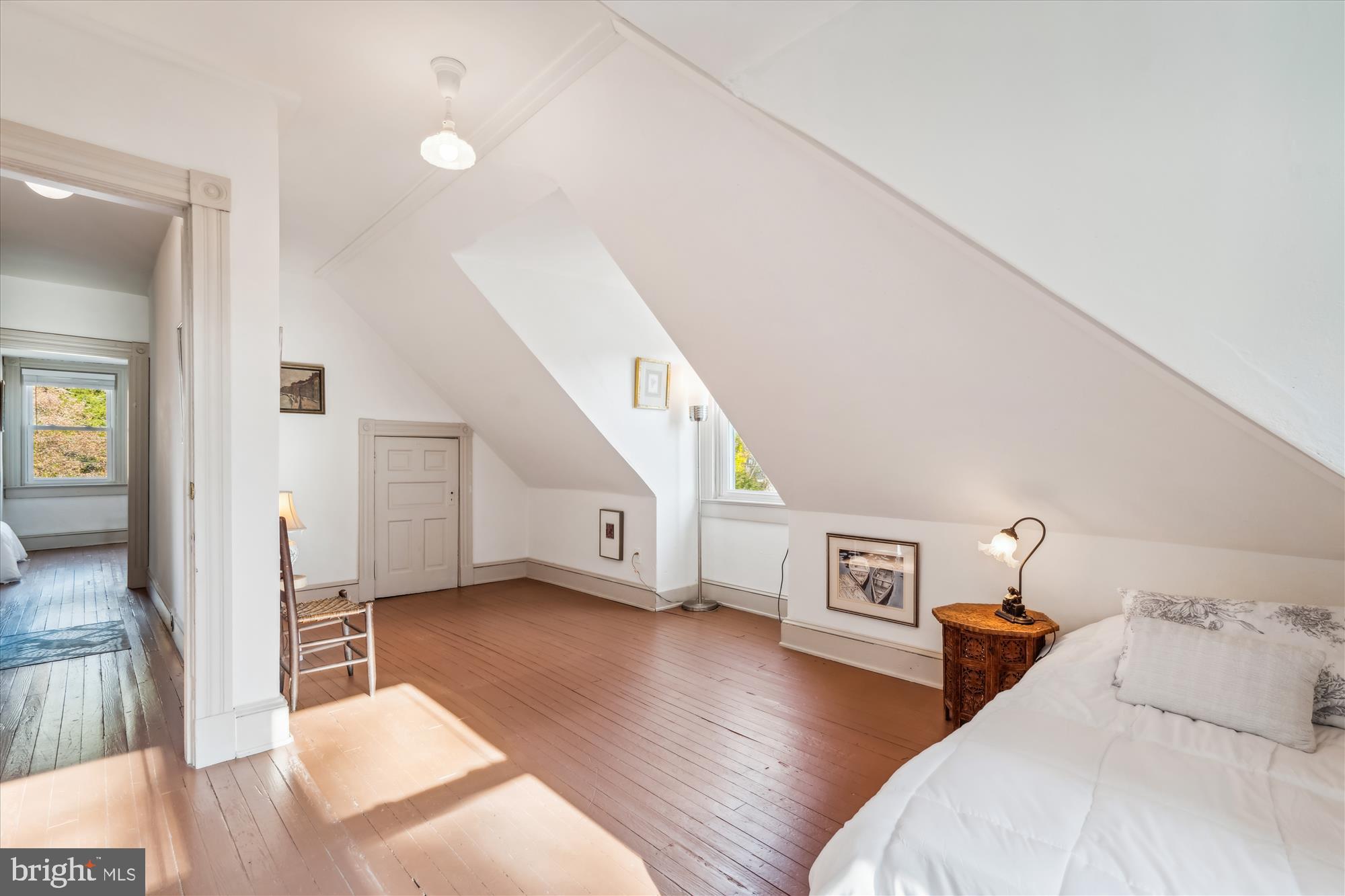 MURRAY HILL - Residential