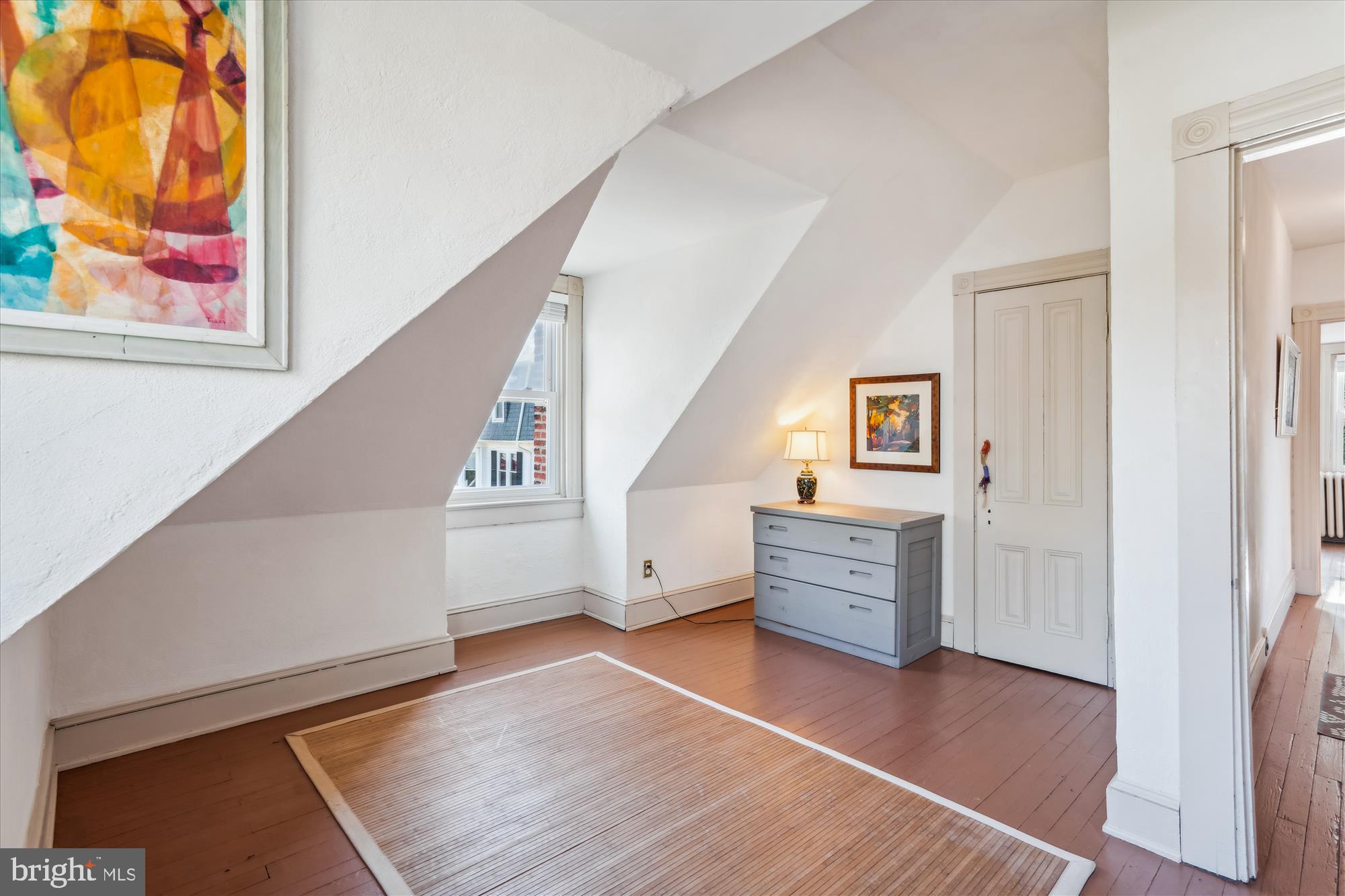 MURRAY HILL - Residential