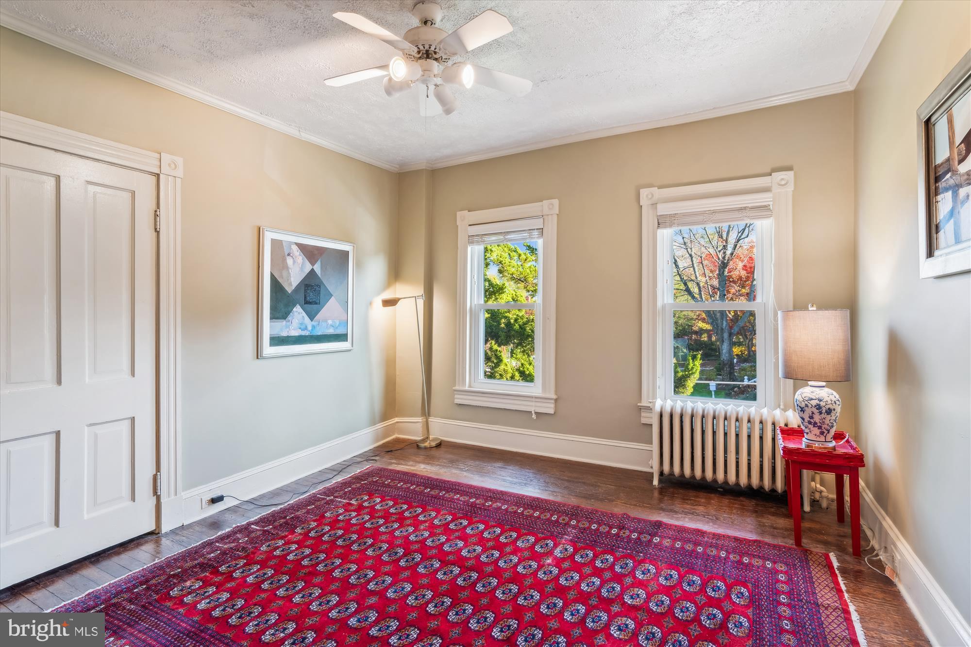 MURRAY HILL - Residential