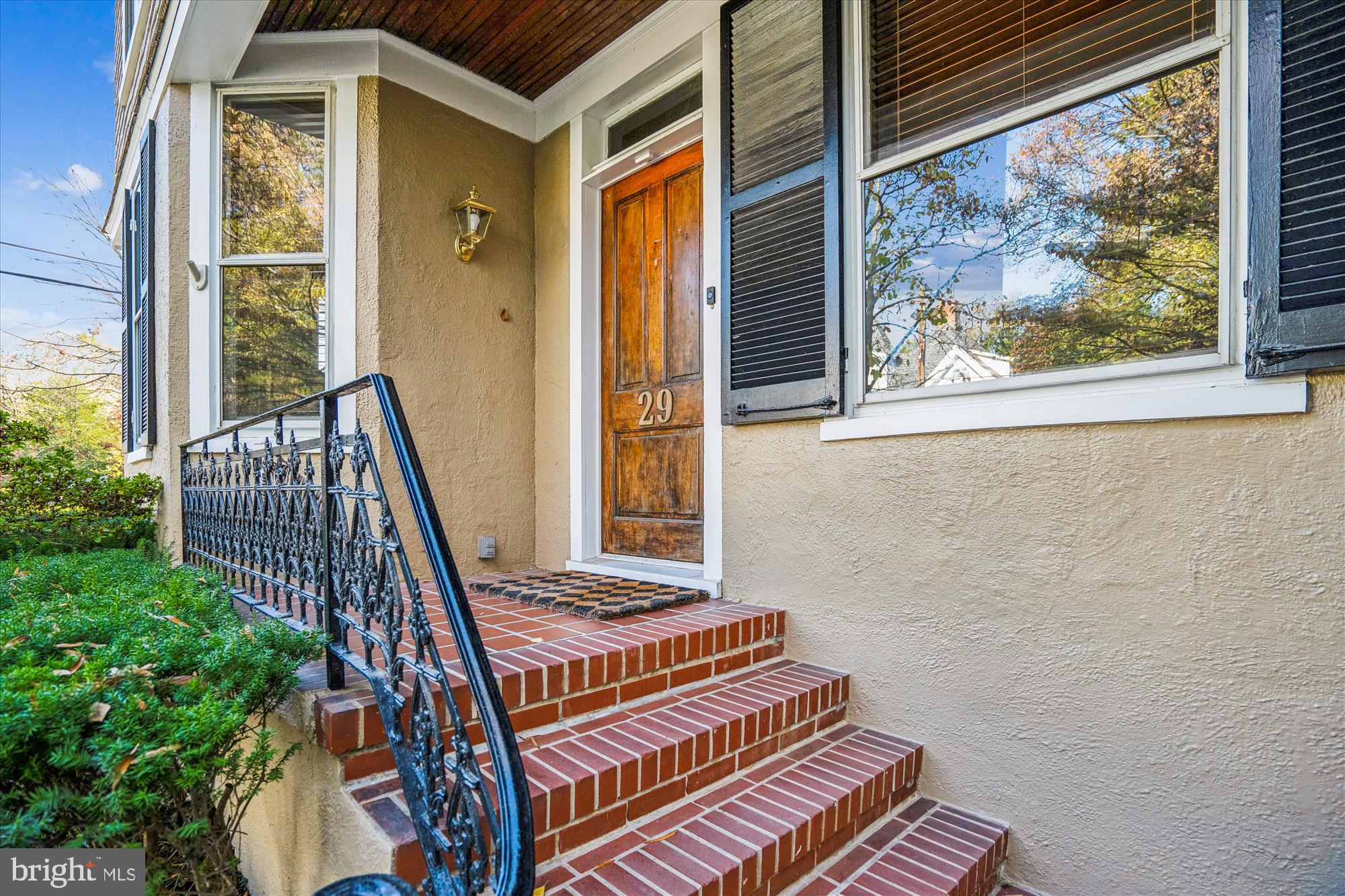 MURRAY HILL - Residential