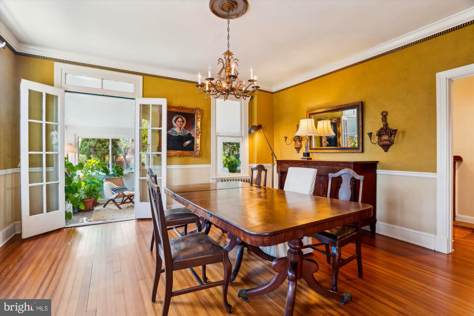 MURRAY HILL - Residential