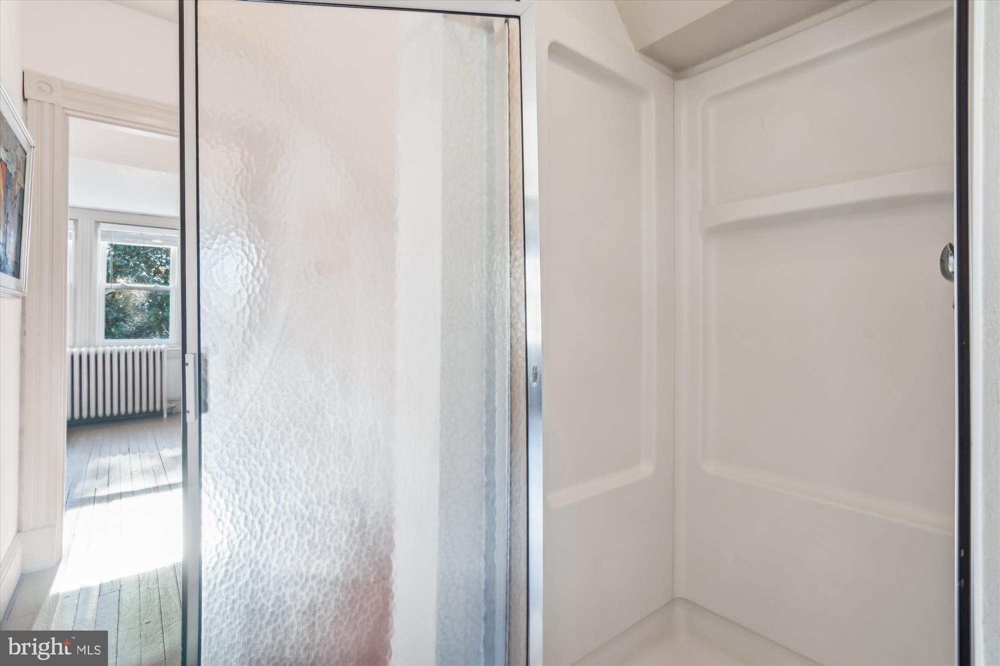 MURRAY HILL - Residential