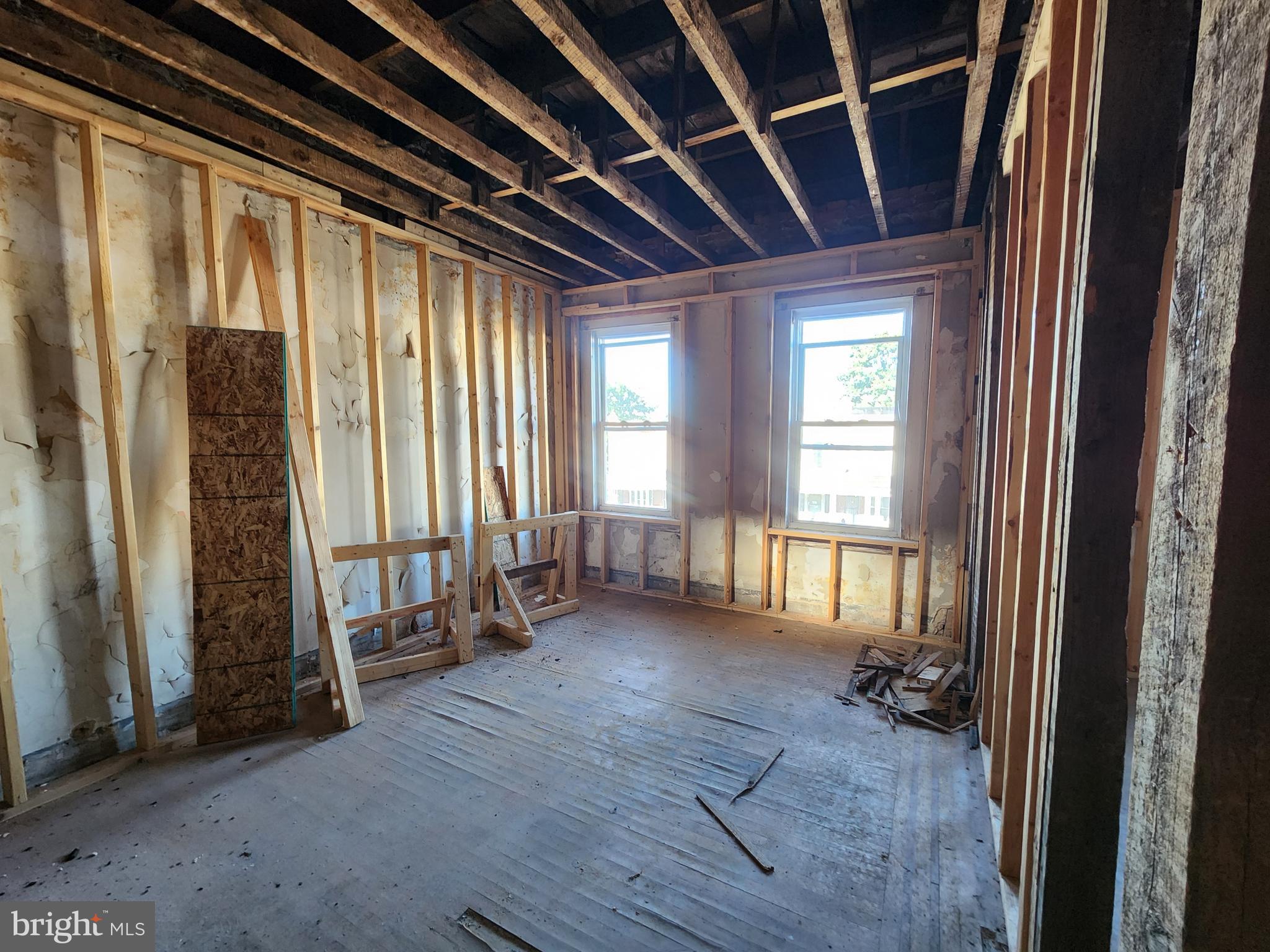 FRANKLINTOWN ROAD - Residential