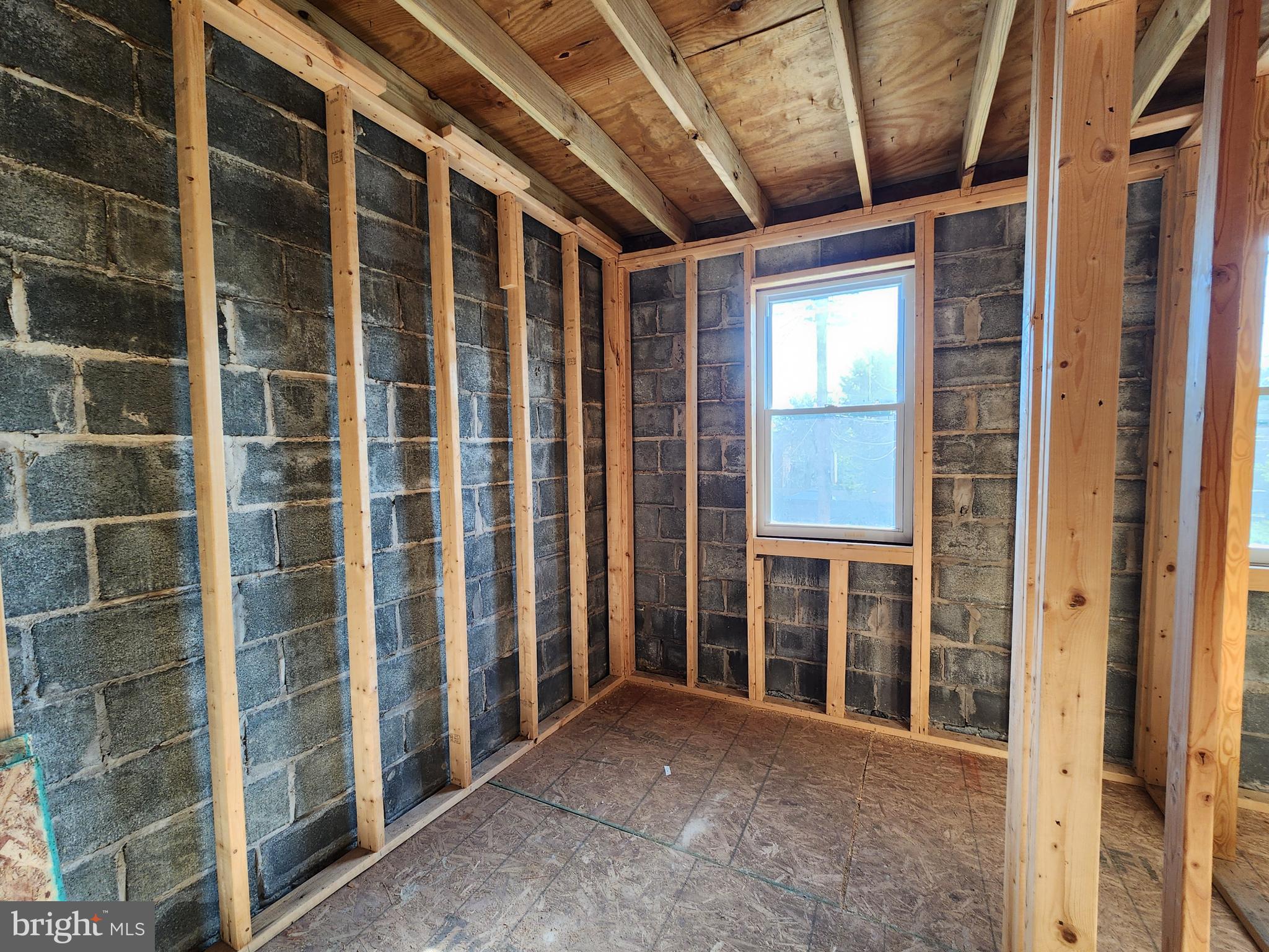 FRANKLINTOWN ROAD - Residential