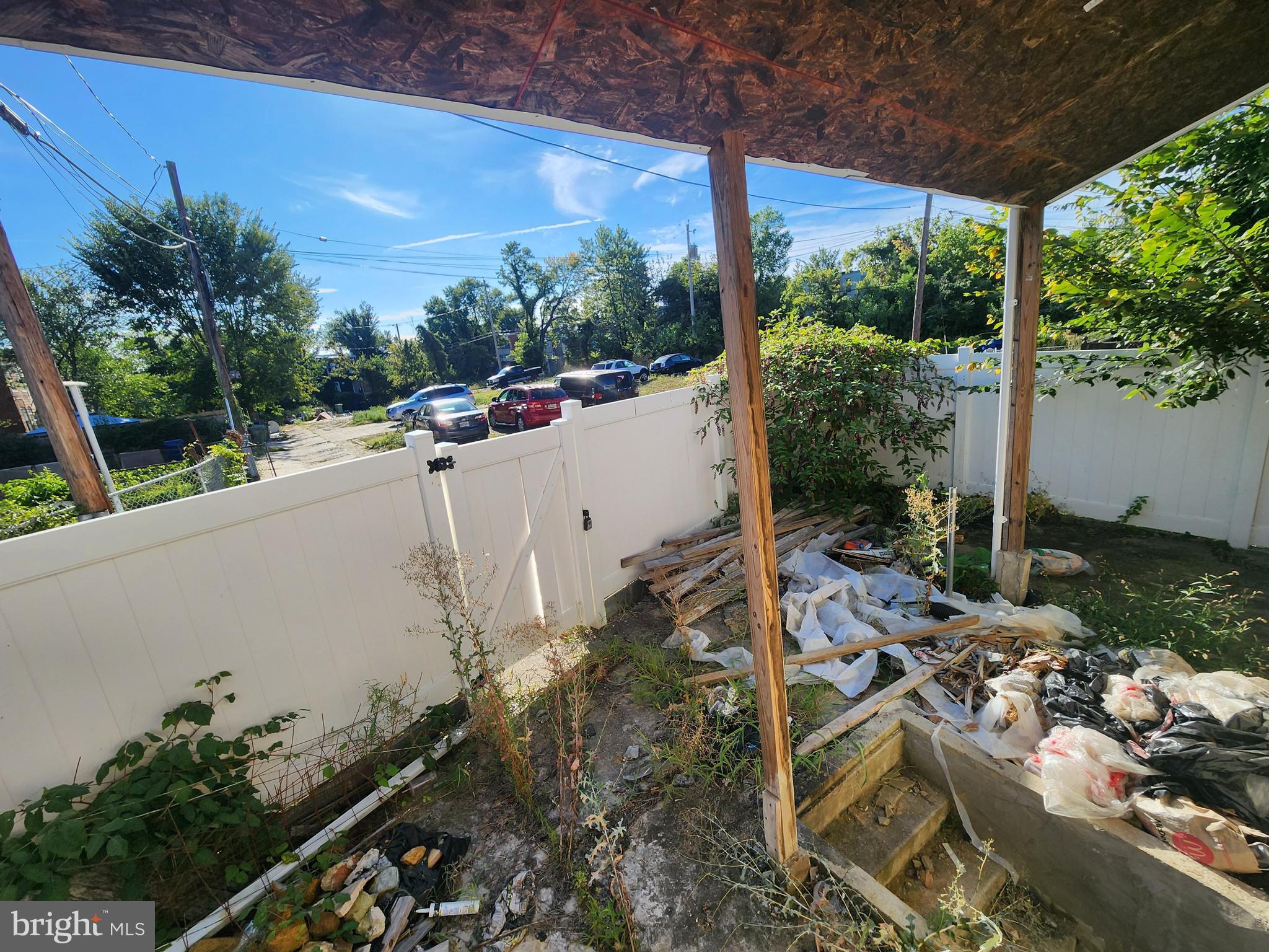 FRANKLINTOWN ROAD - Residential