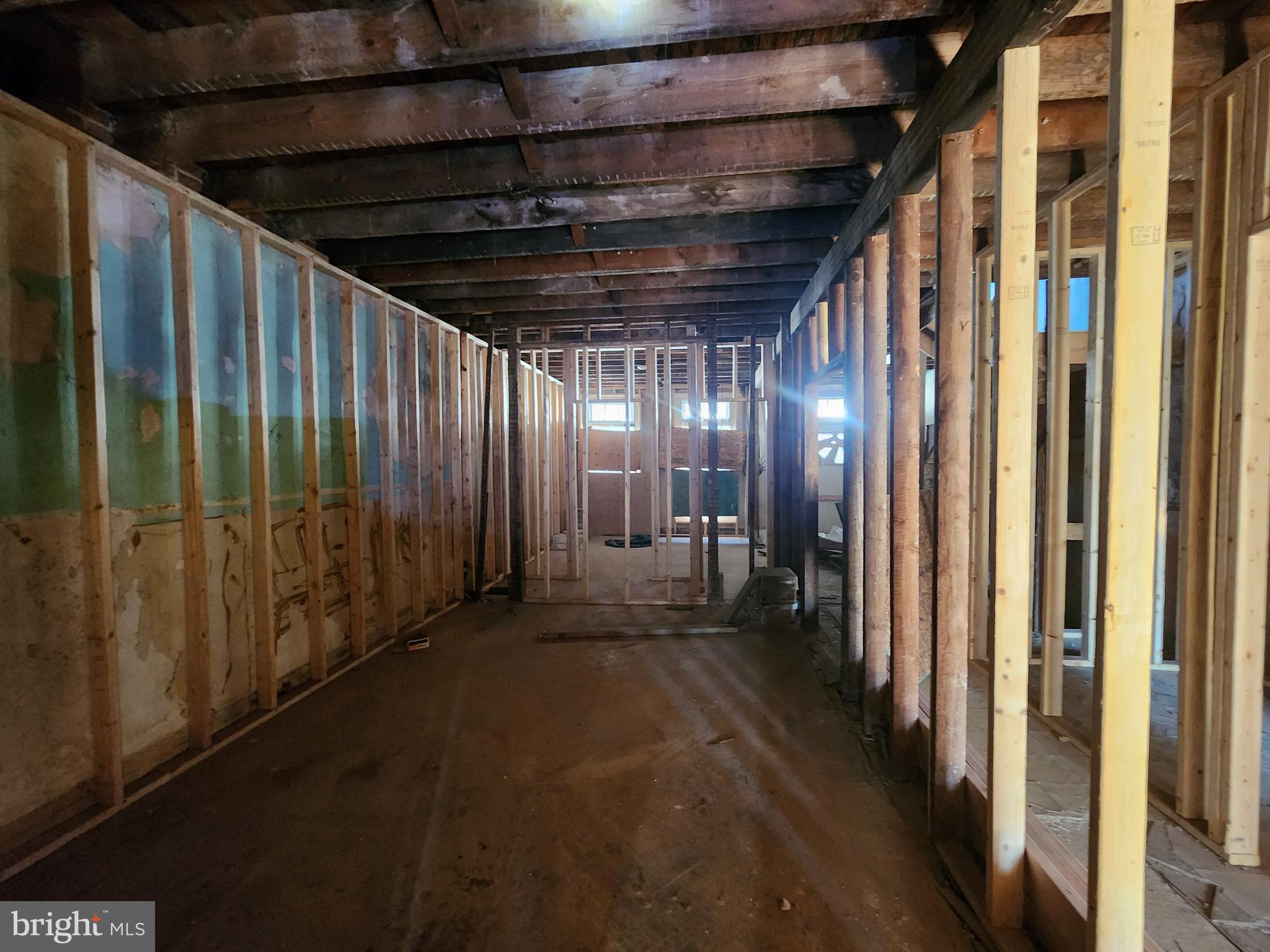 FRANKLINTOWN ROAD - Residential