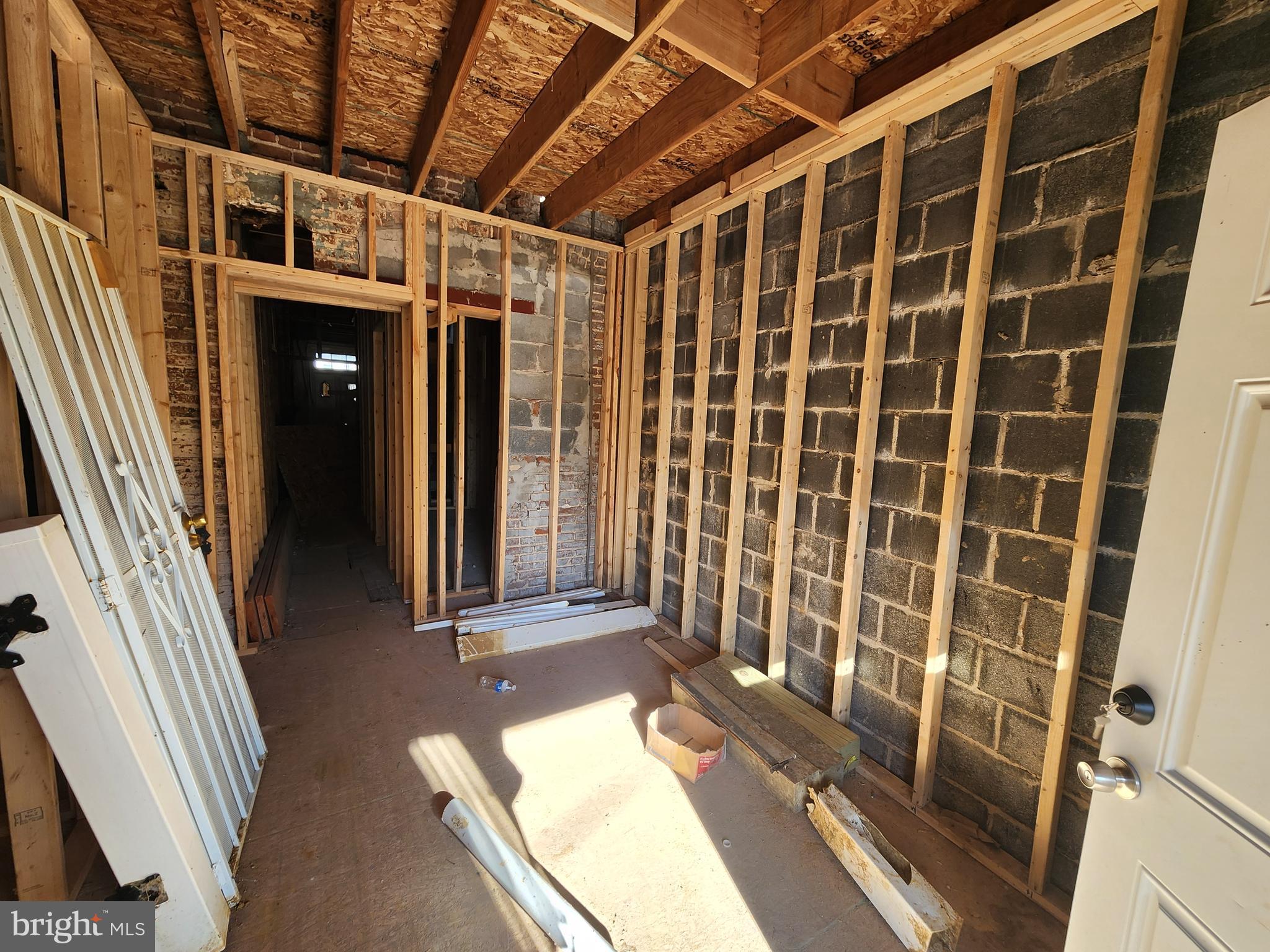 FRANKLINTOWN ROAD - Residential