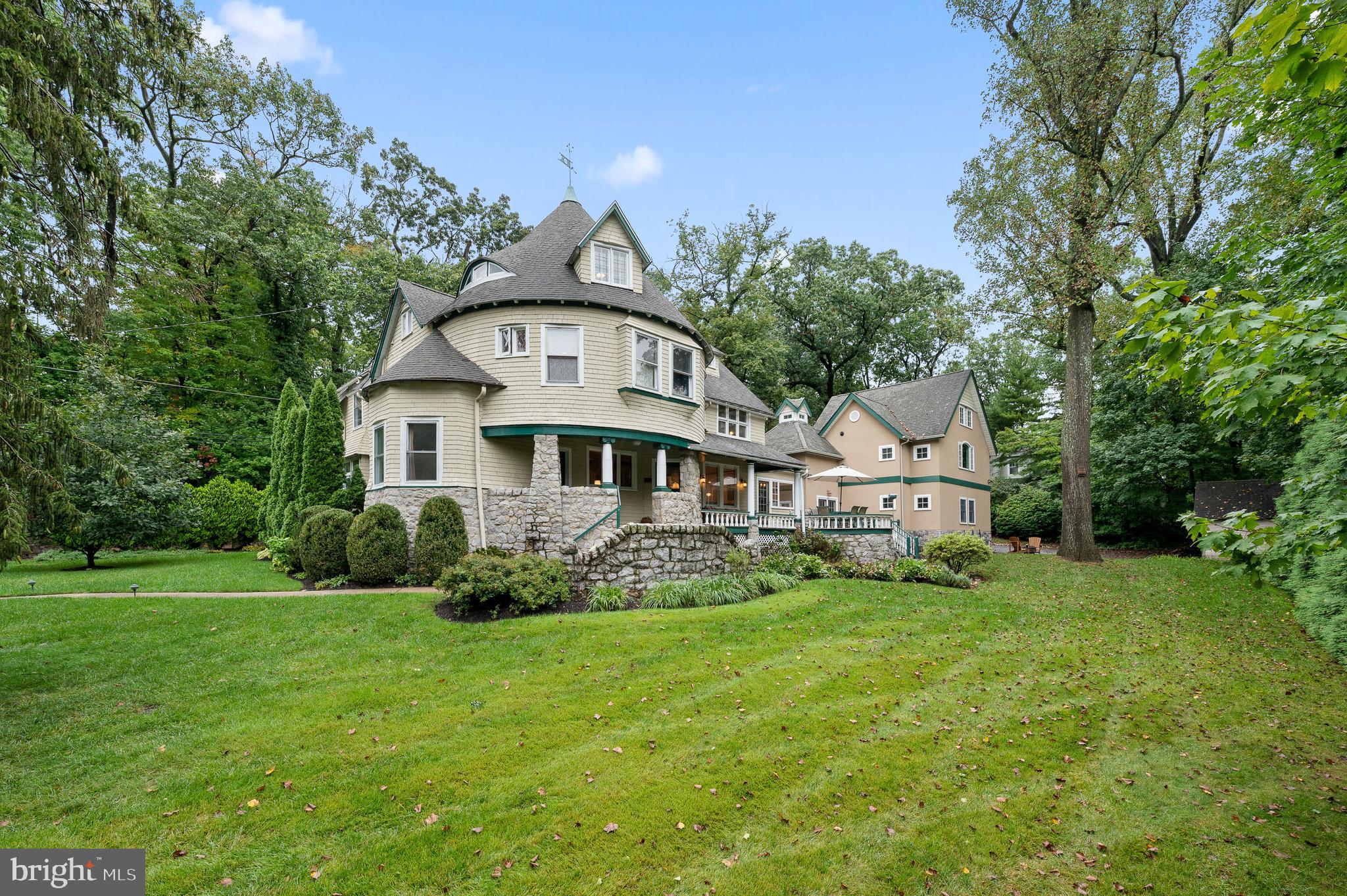 NORTH WAYNE - Residential