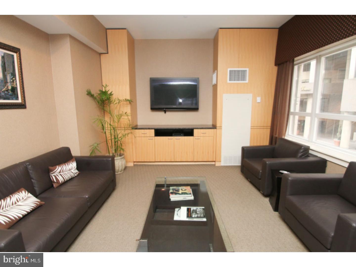RITTENHOUSE SQUARE - Residential Lease