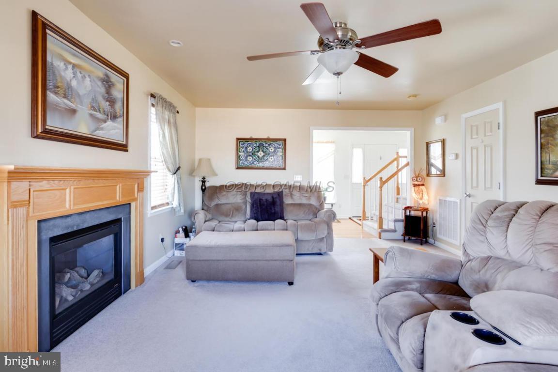 EAST FIELD - Residential