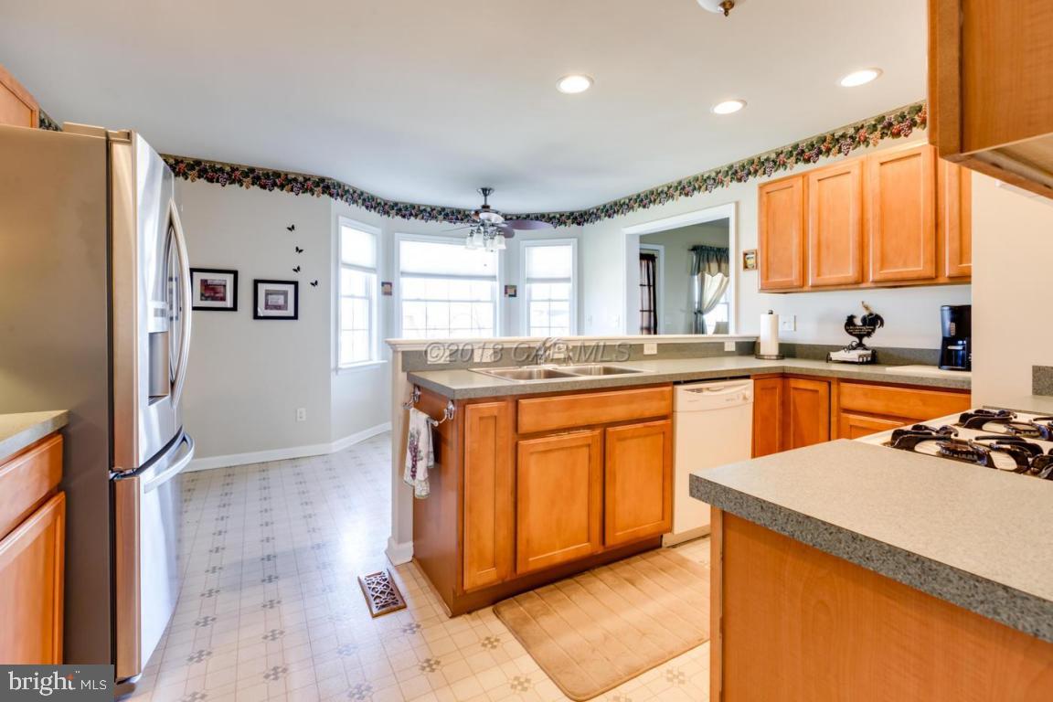 EAST FIELD - Residential