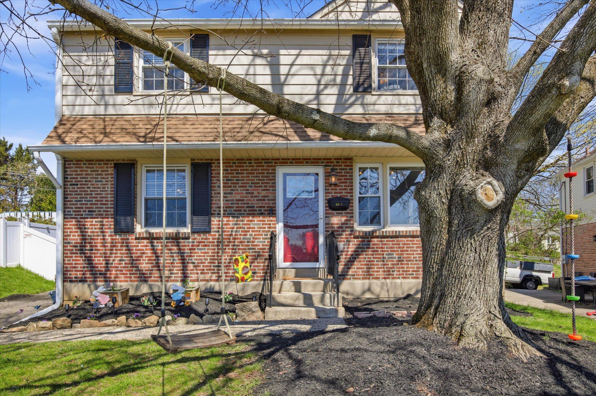 WILLOW MANOR - Residential