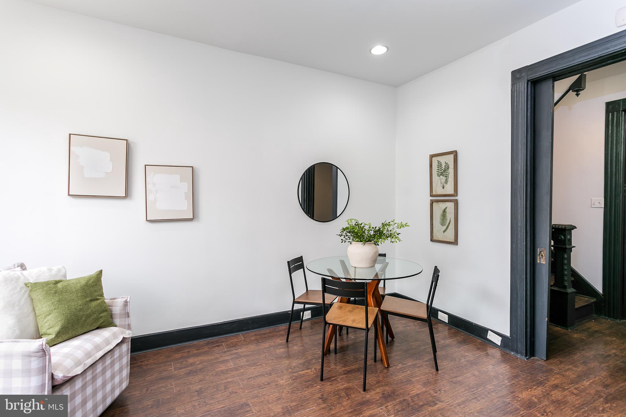 HIGHLANDTOWN - Residential