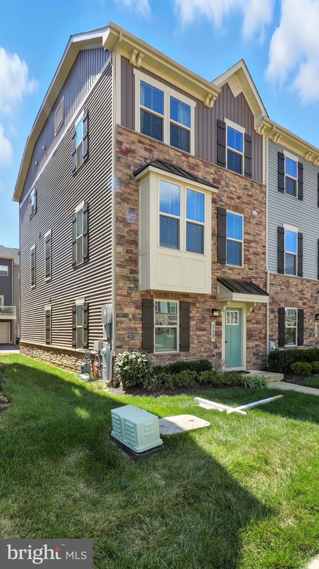Photo of 117 Hawlings River Road, LAUREL, MD 20708 (MLS # MDPG2179448)