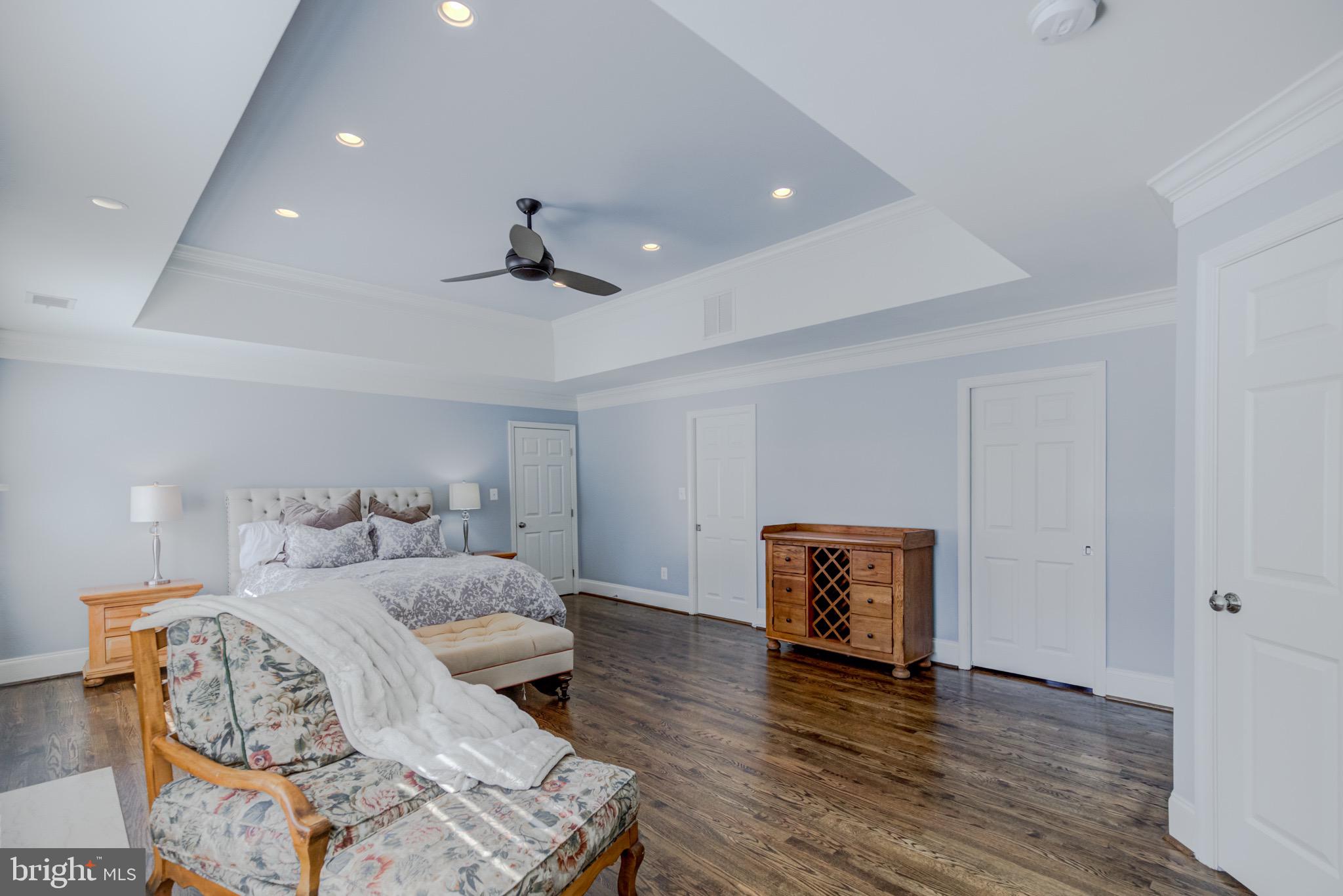 ROSEMONT - Residential