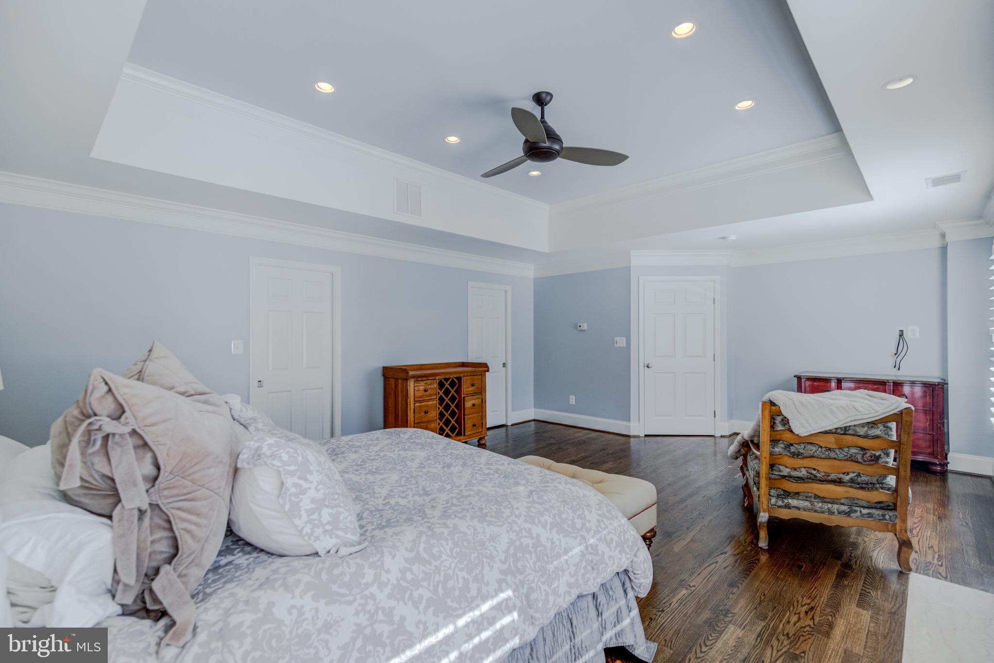 ROSEMONT - Residential