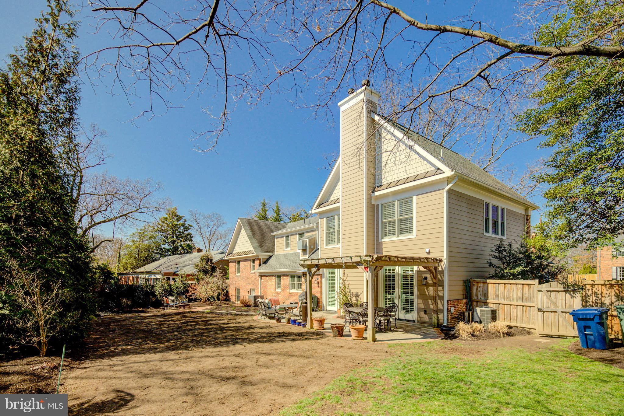 ROSEMONT - Residential