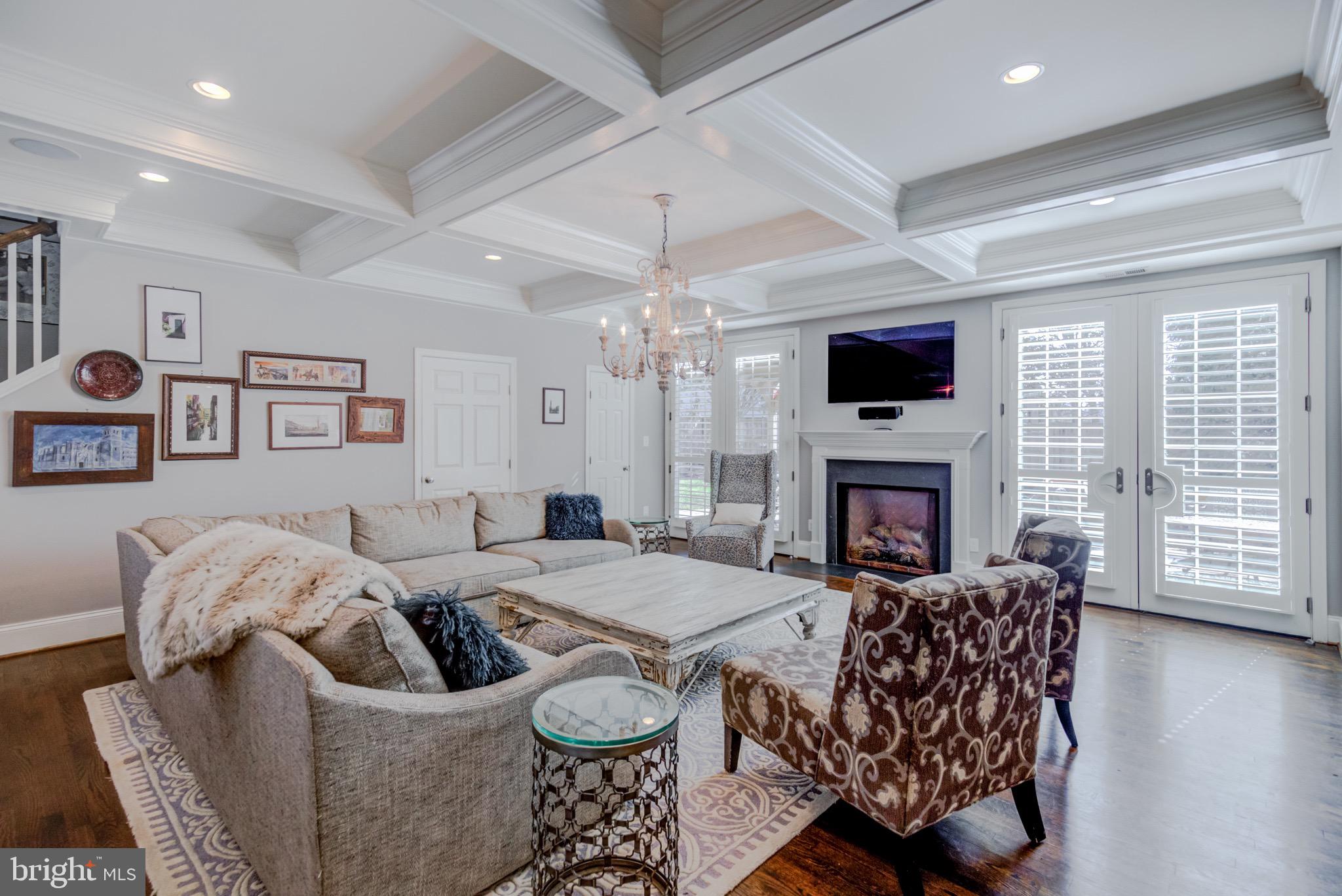 ROSEMONT - Residential