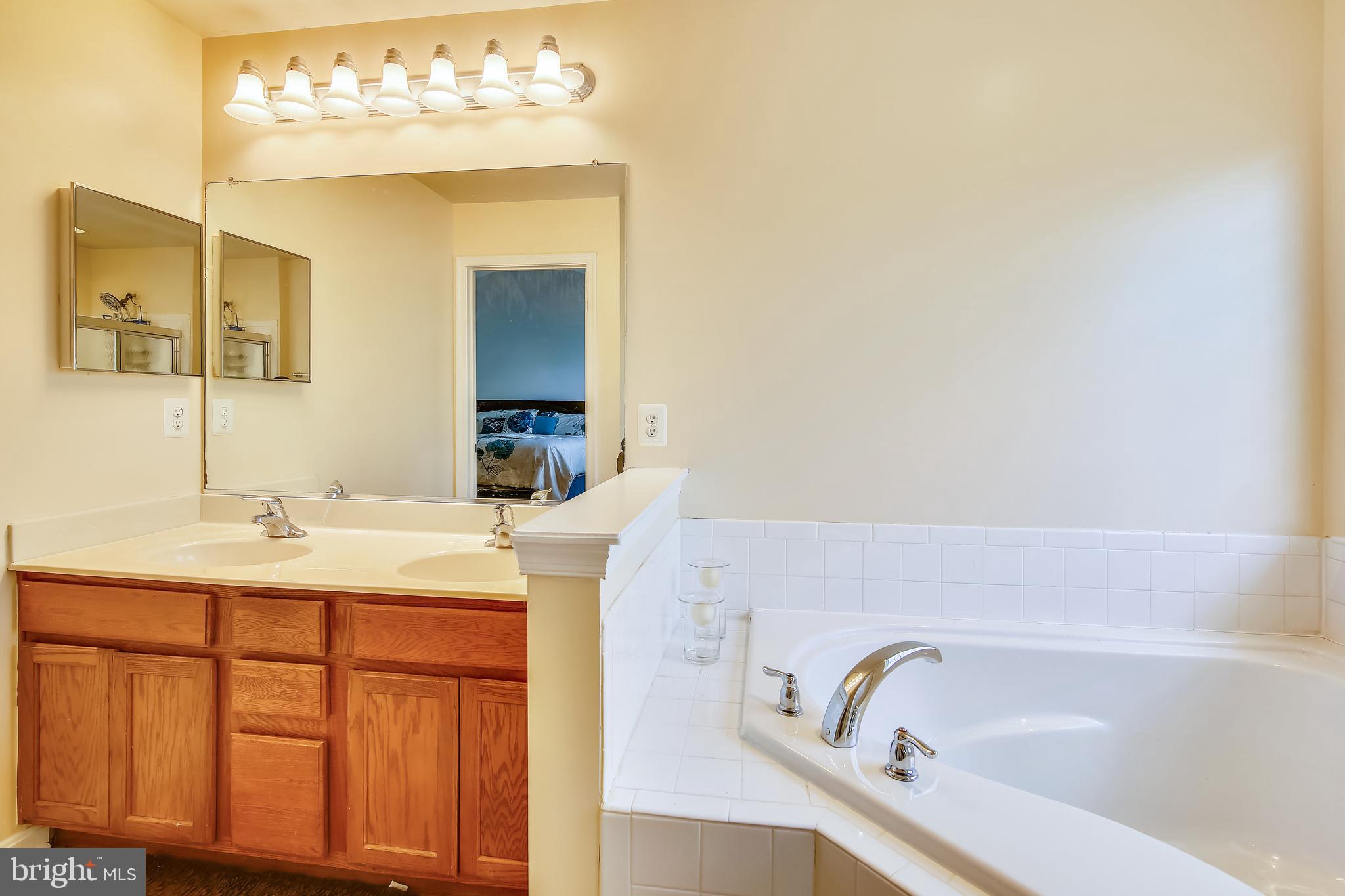 ASHBY PLACE II - Residential