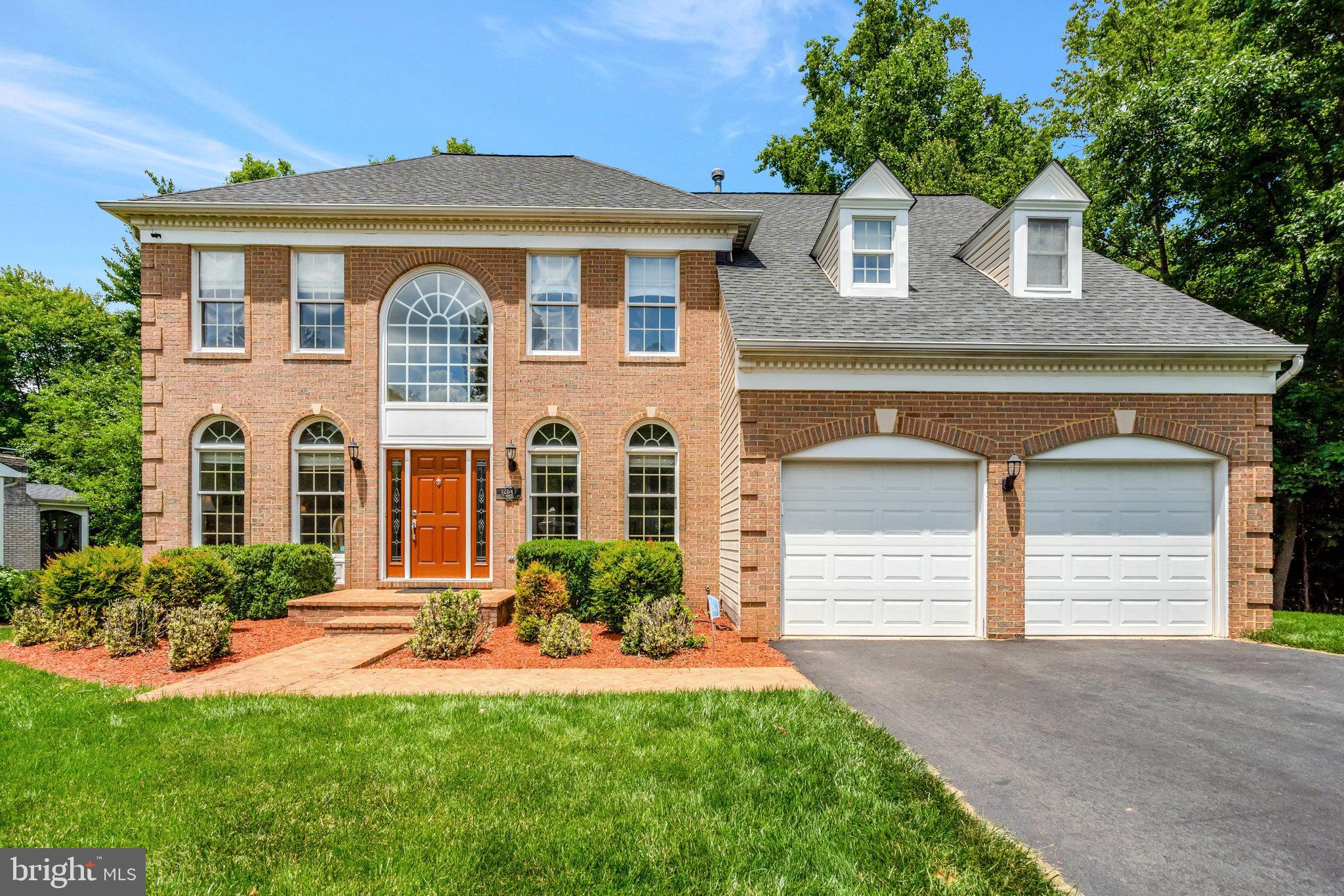 CENTURY OAK - Residential