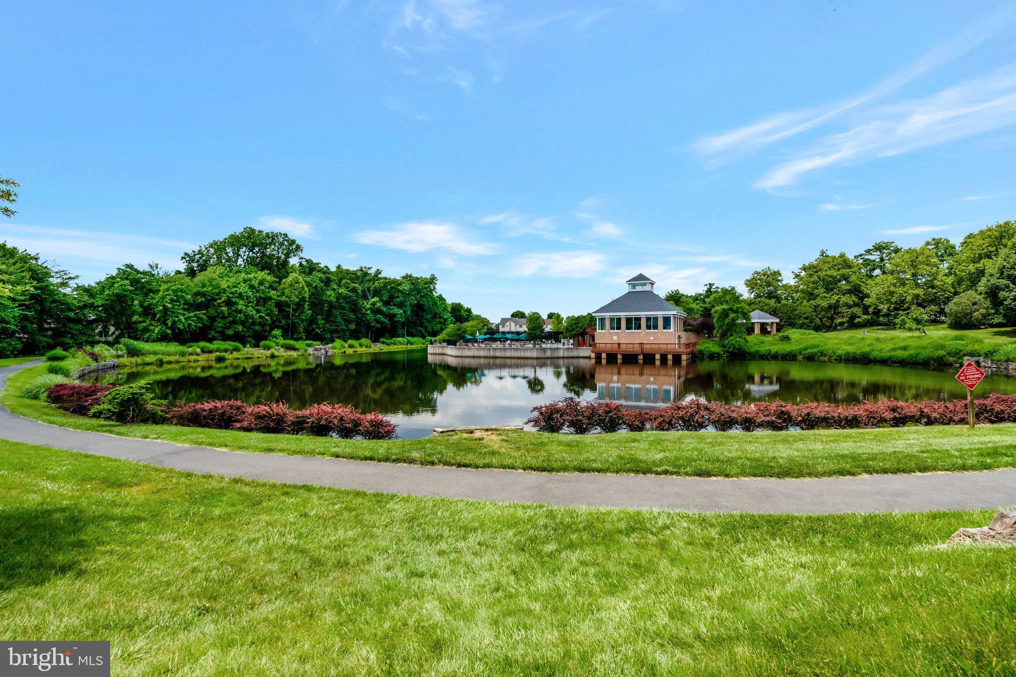 CENTURY OAK - Residential