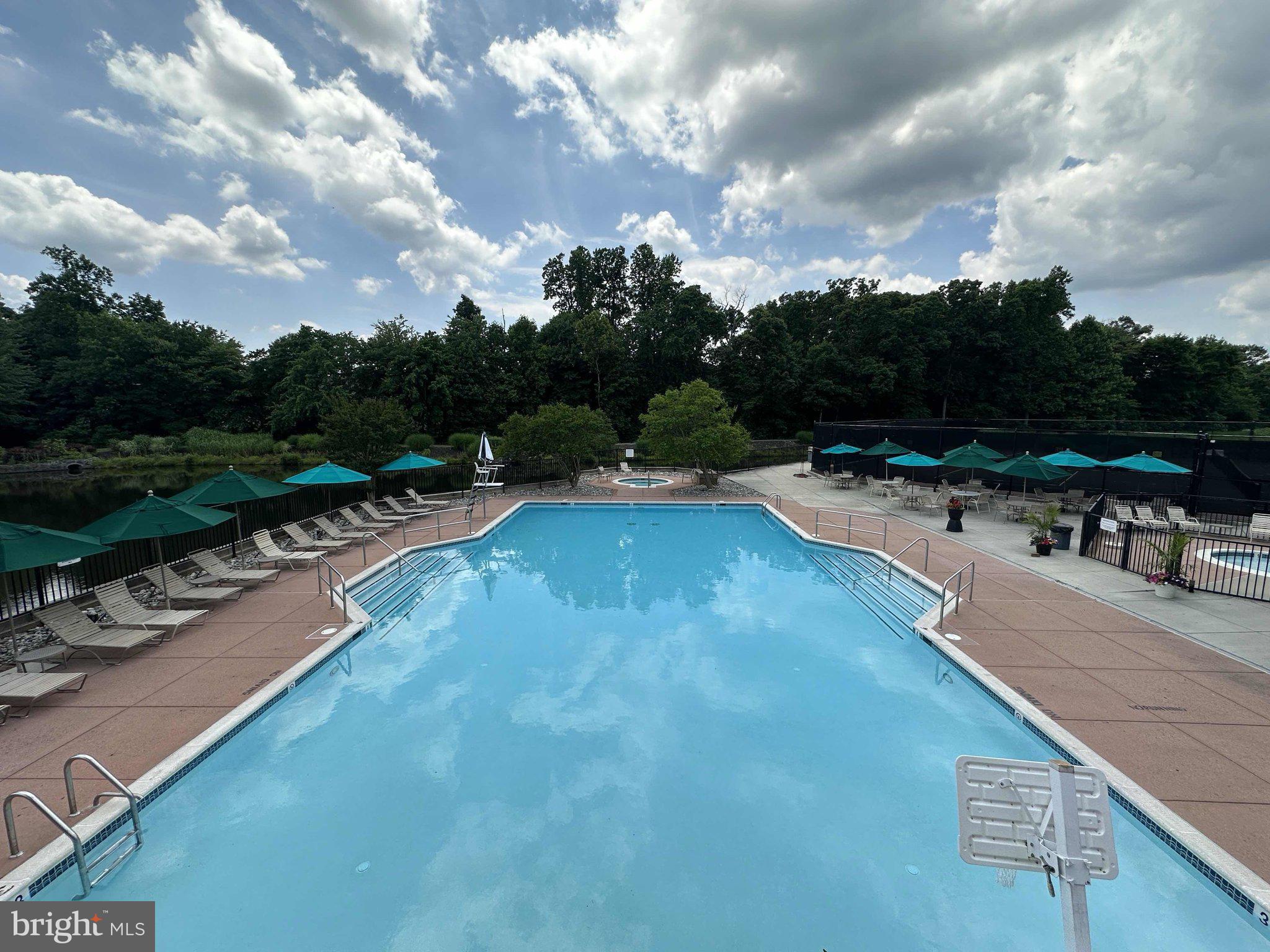 CENTURY OAK - Residential