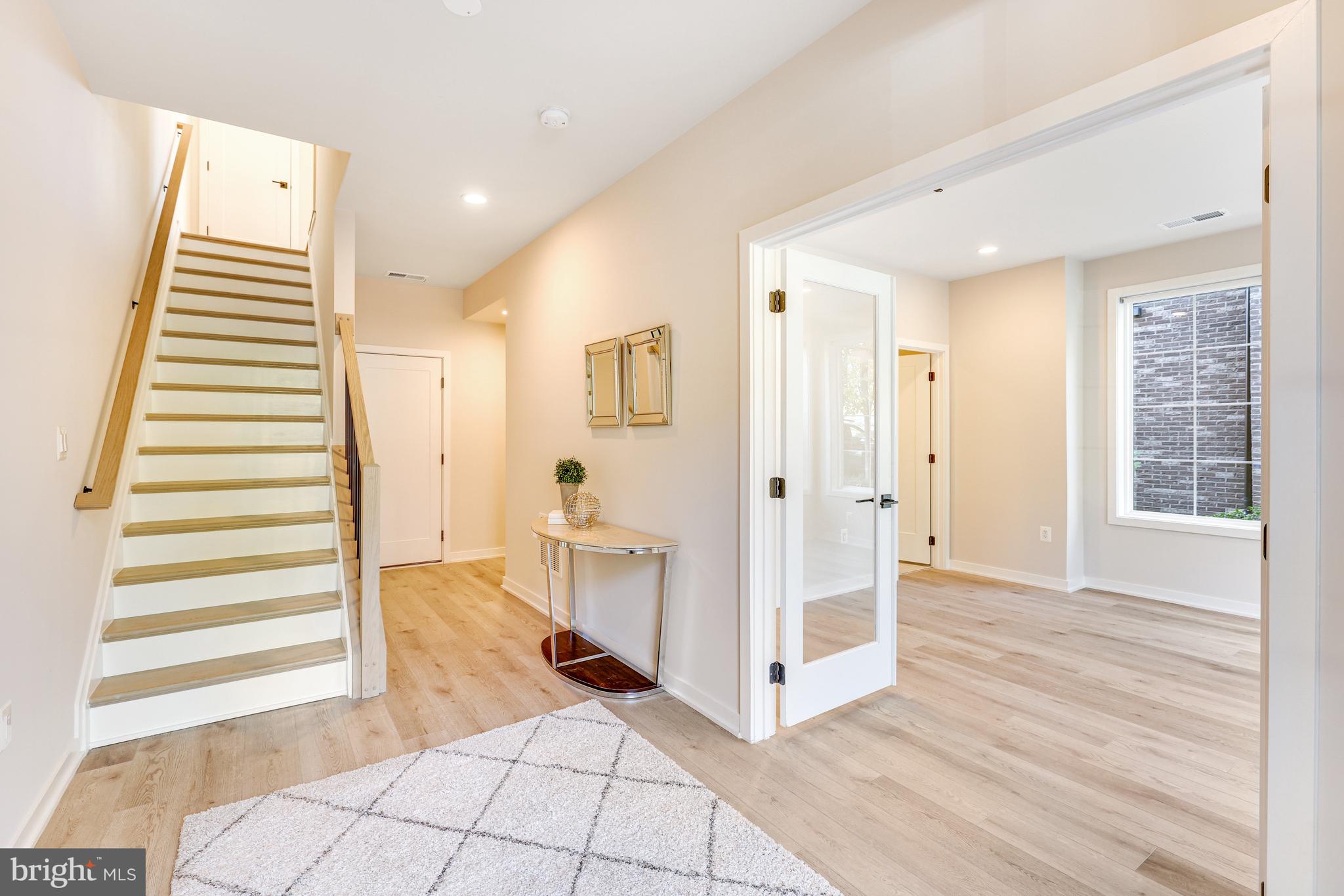 VALLEY PARK - Residential