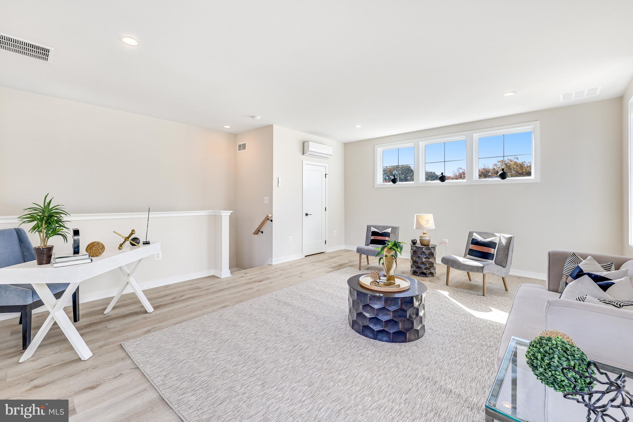 VALLEY PARK - Residential