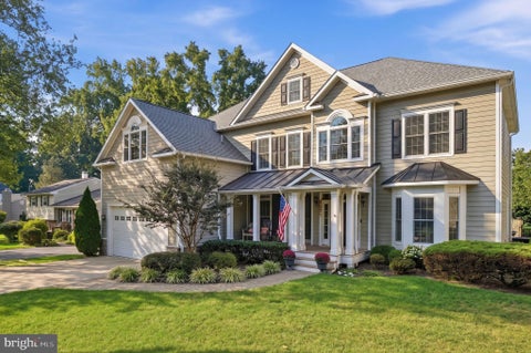 Photo of 914 Plum Street SW, VIENNA, VA 22180 (MLS # VAFX2342626)