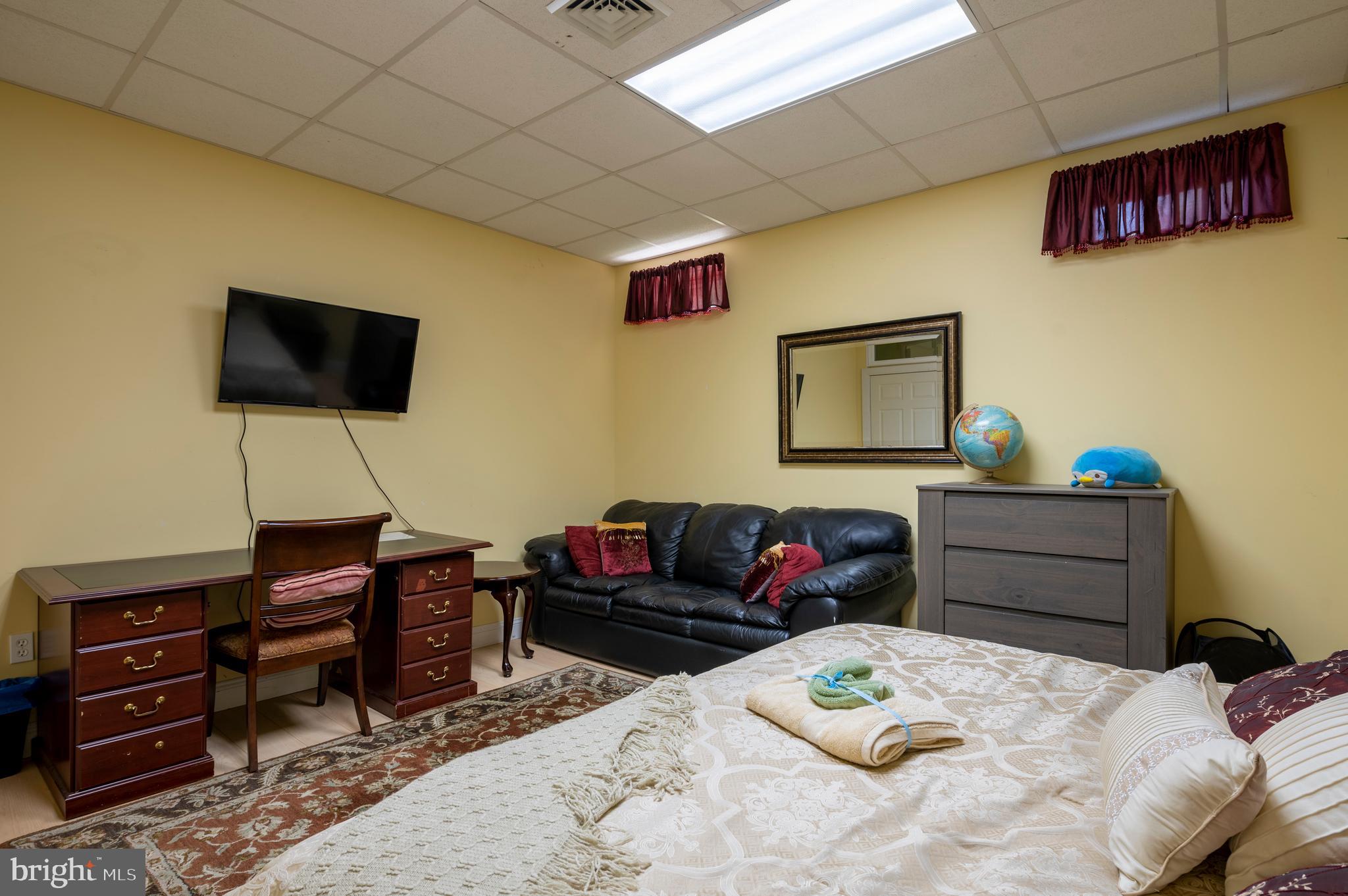 KING OF PRUSSIA - Residential