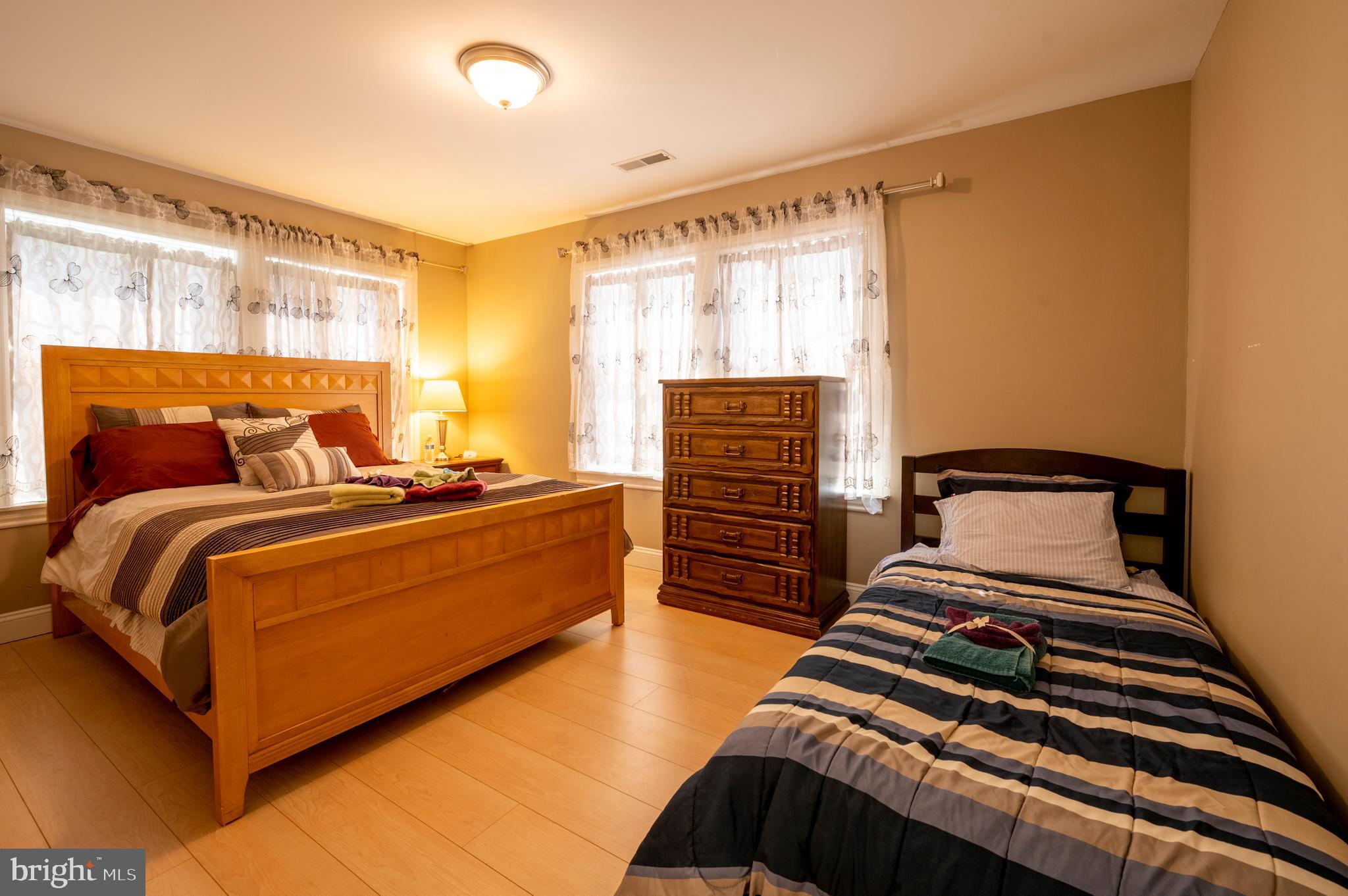 KING OF PRUSSIA - Residential