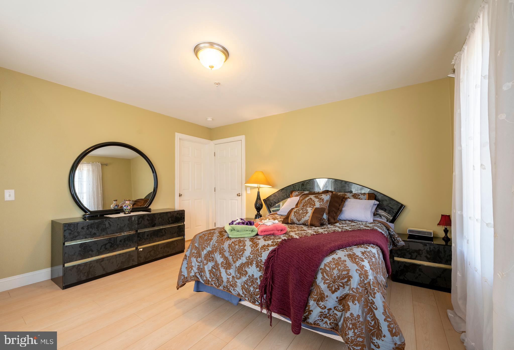 KING OF PRUSSIA - Residential
