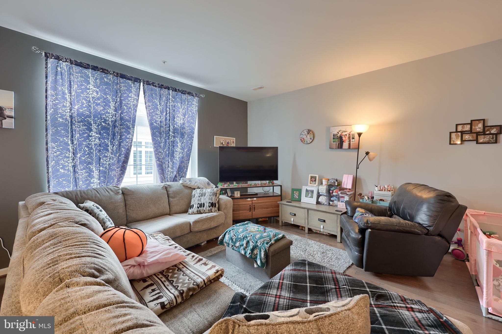 MECHANICSBURG - Residential