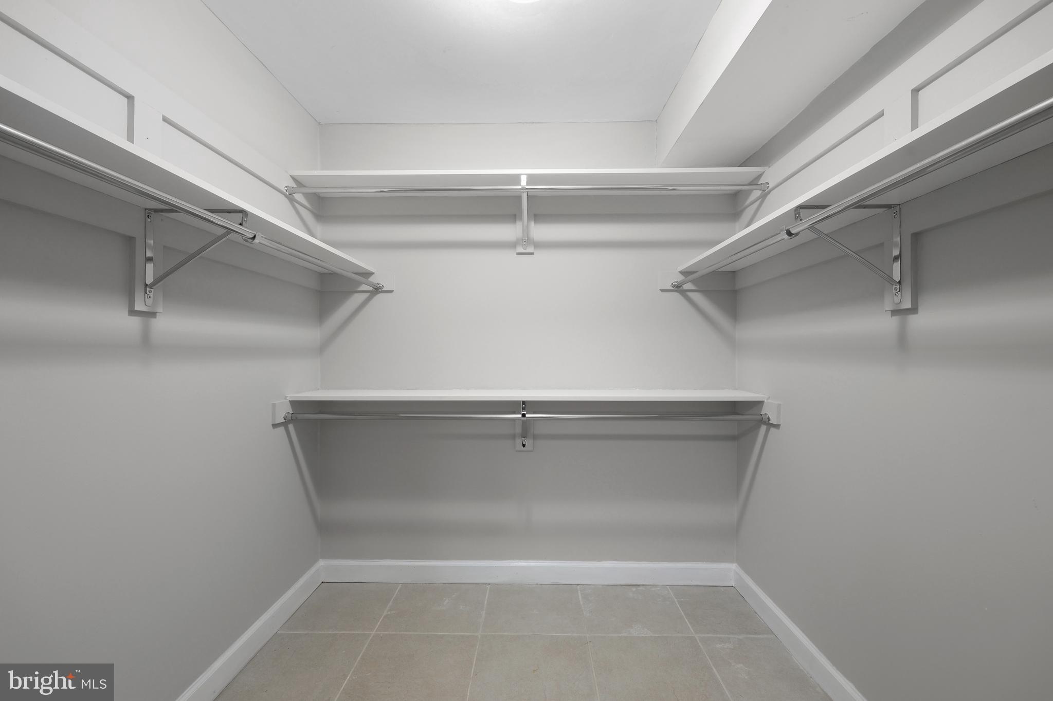 LAKE RIDGE - MOHICAN - Residential