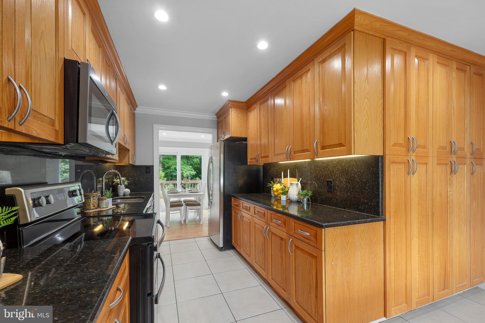 LAKE RIDGE - MOHICAN - Residential