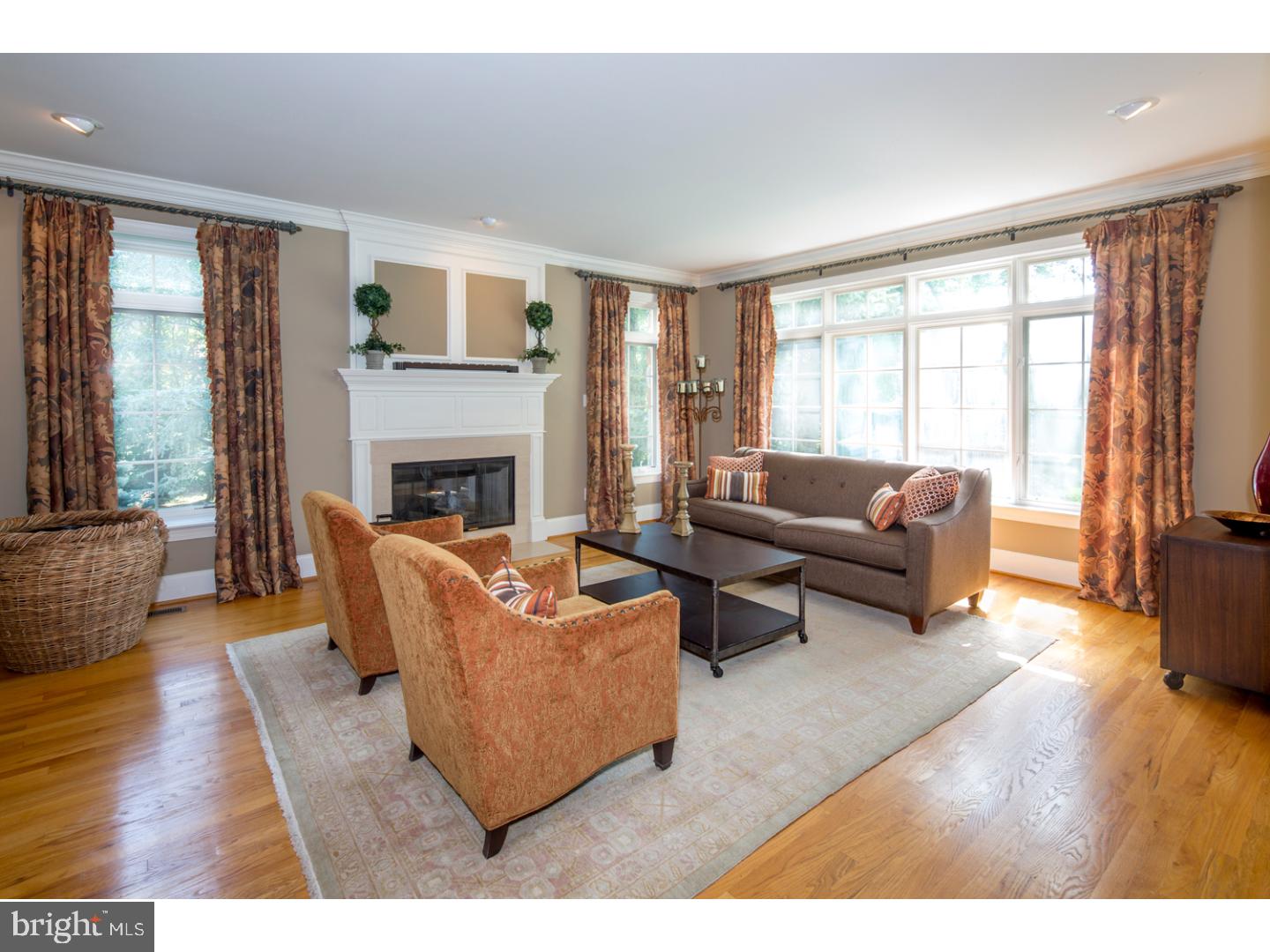 BRYN MAWR - Residential