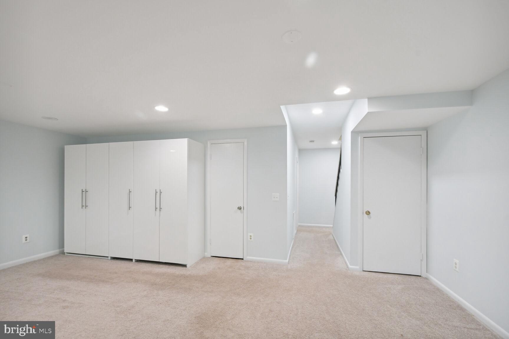 RESTON - Residential Lease