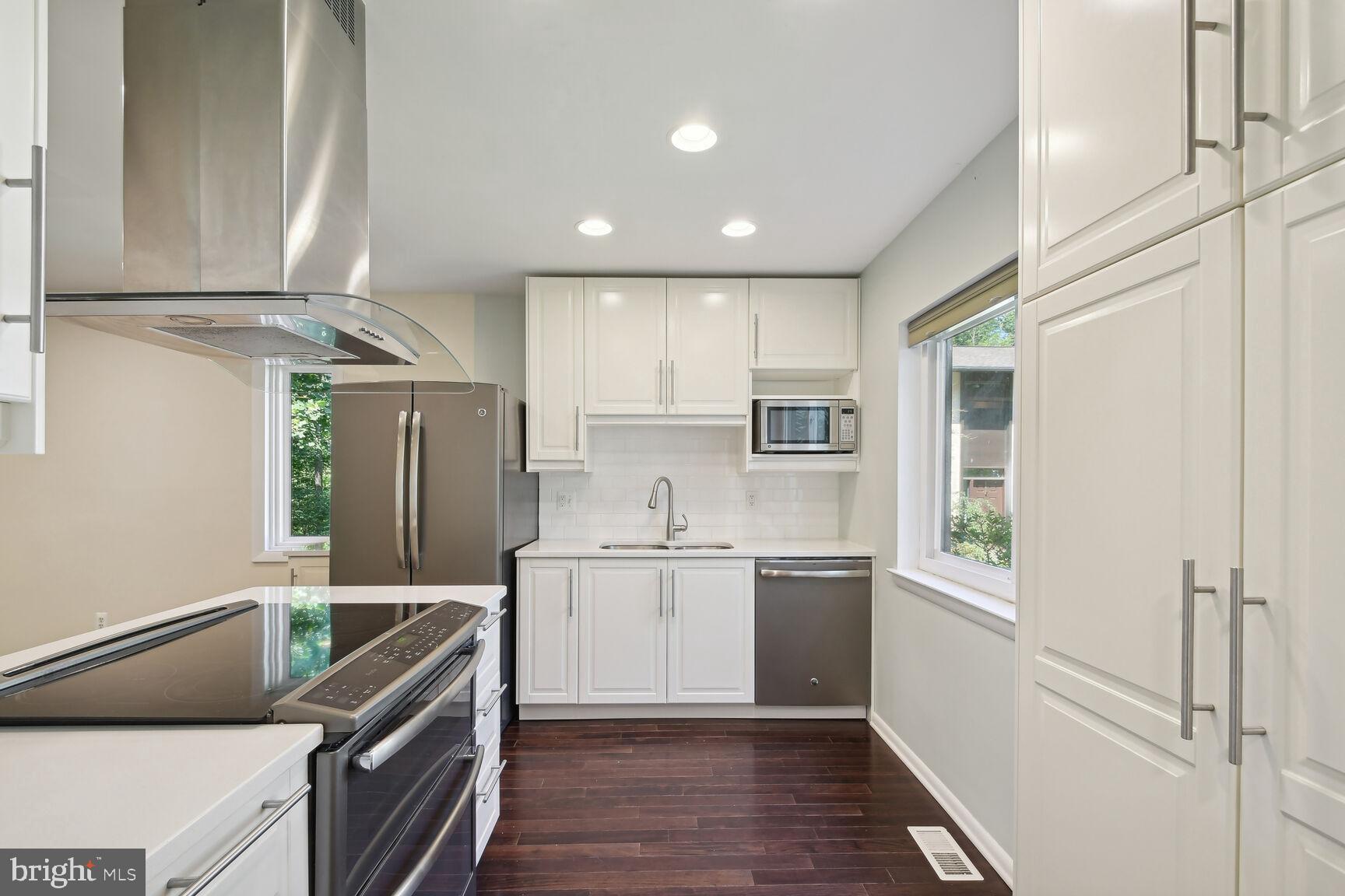 RESTON - Residential Lease