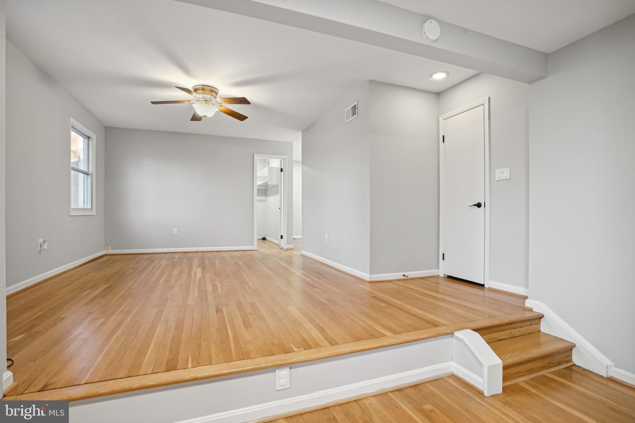 CHAPEL HILL - Residential