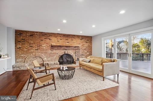 CHAPEL HILL - Residential