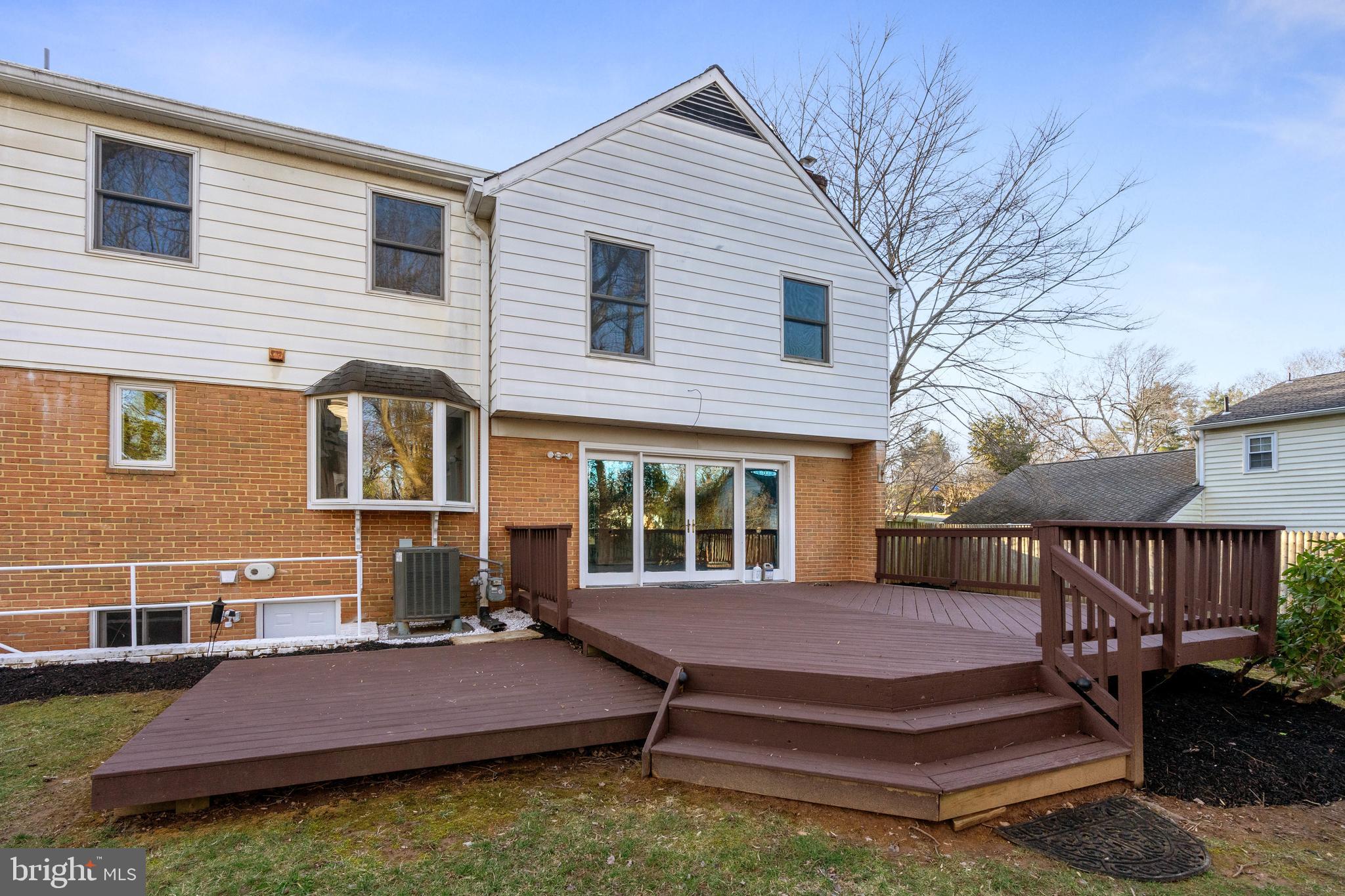 CHAPEL HILL - Residential