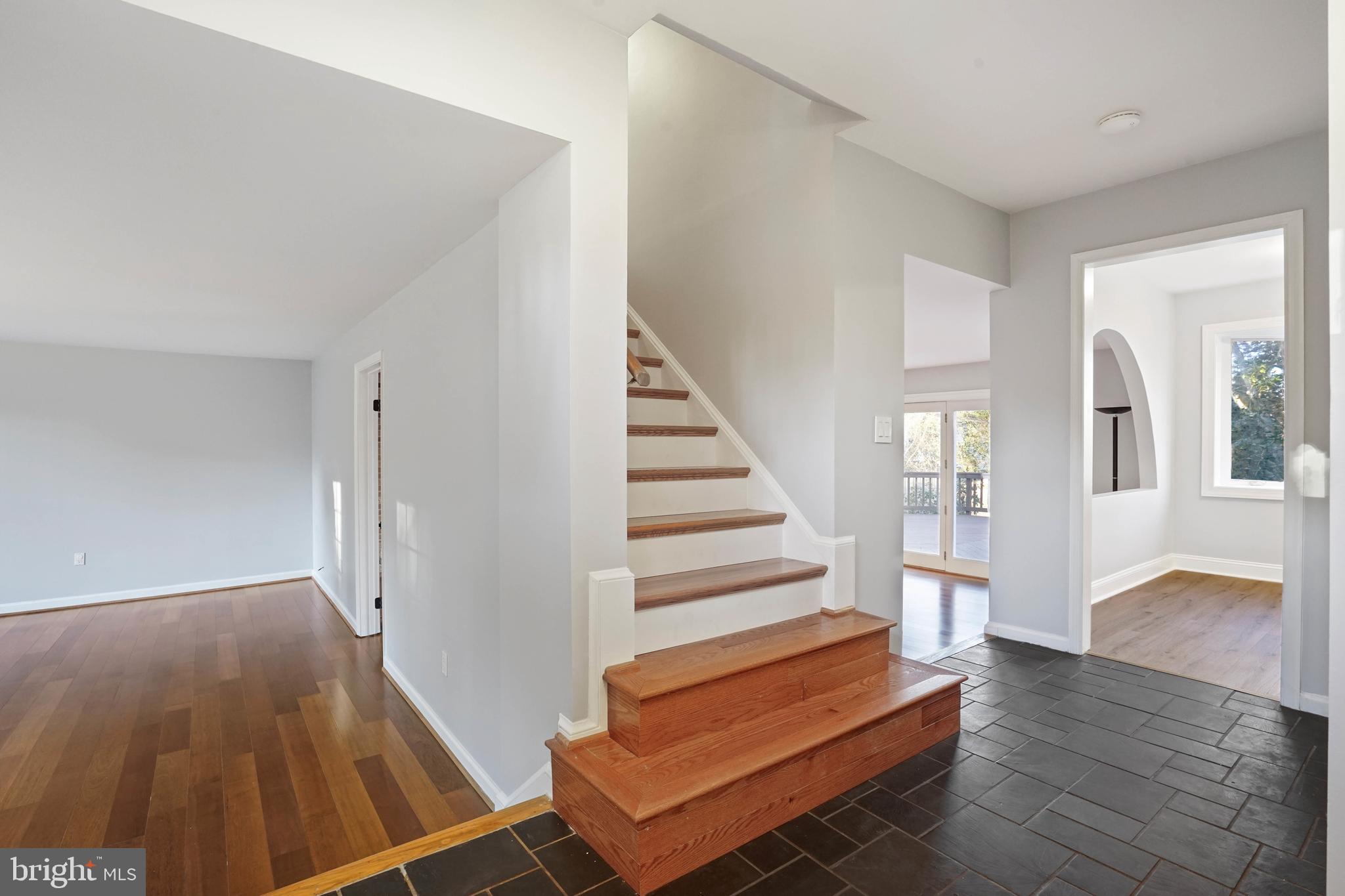 CHAPEL HILL - Residential