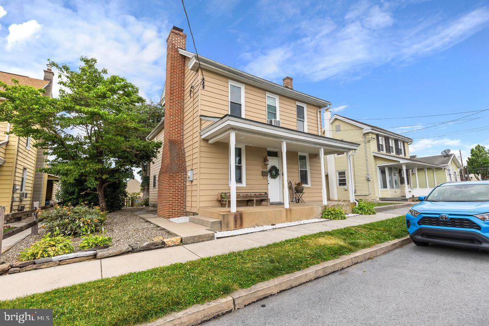 129 S MARKET AVENUE