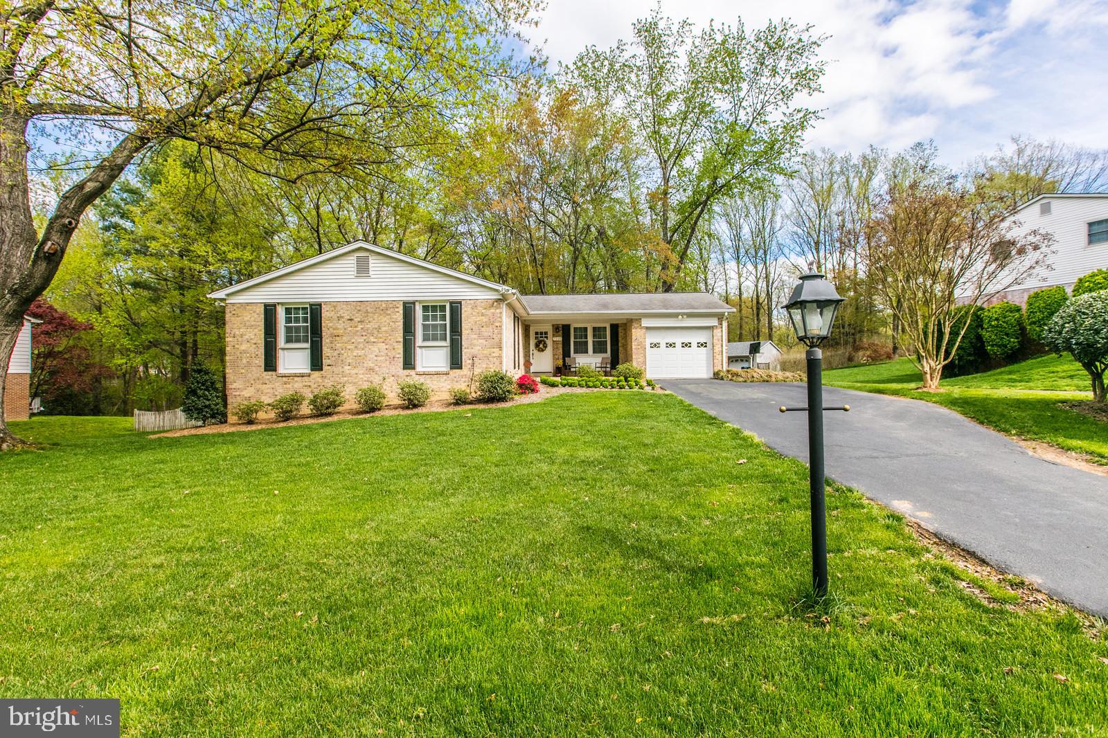 ORANGE HUNT ESTATES WEST - Residential