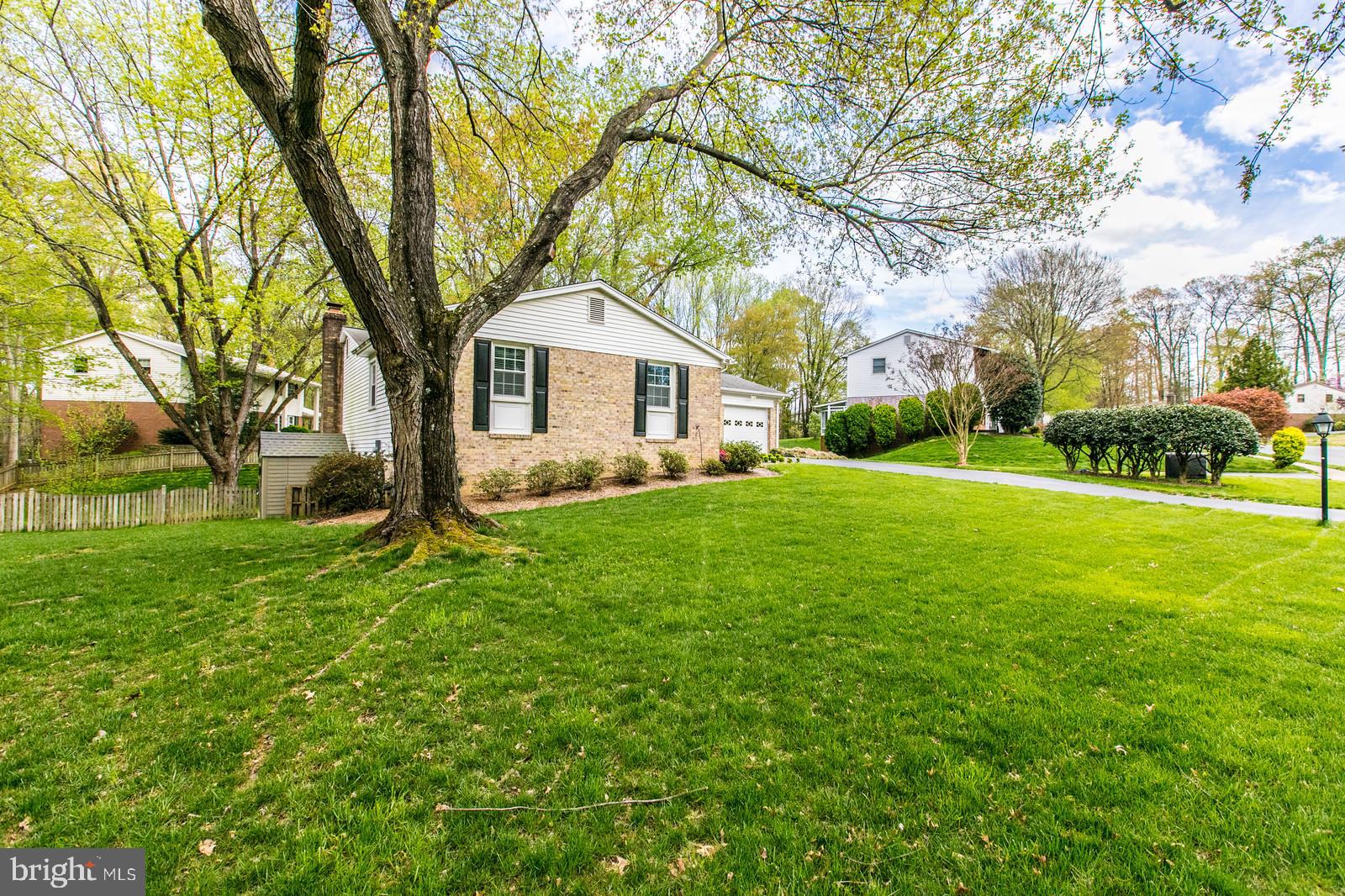 ORANGE HUNT ESTATES WEST - Residential