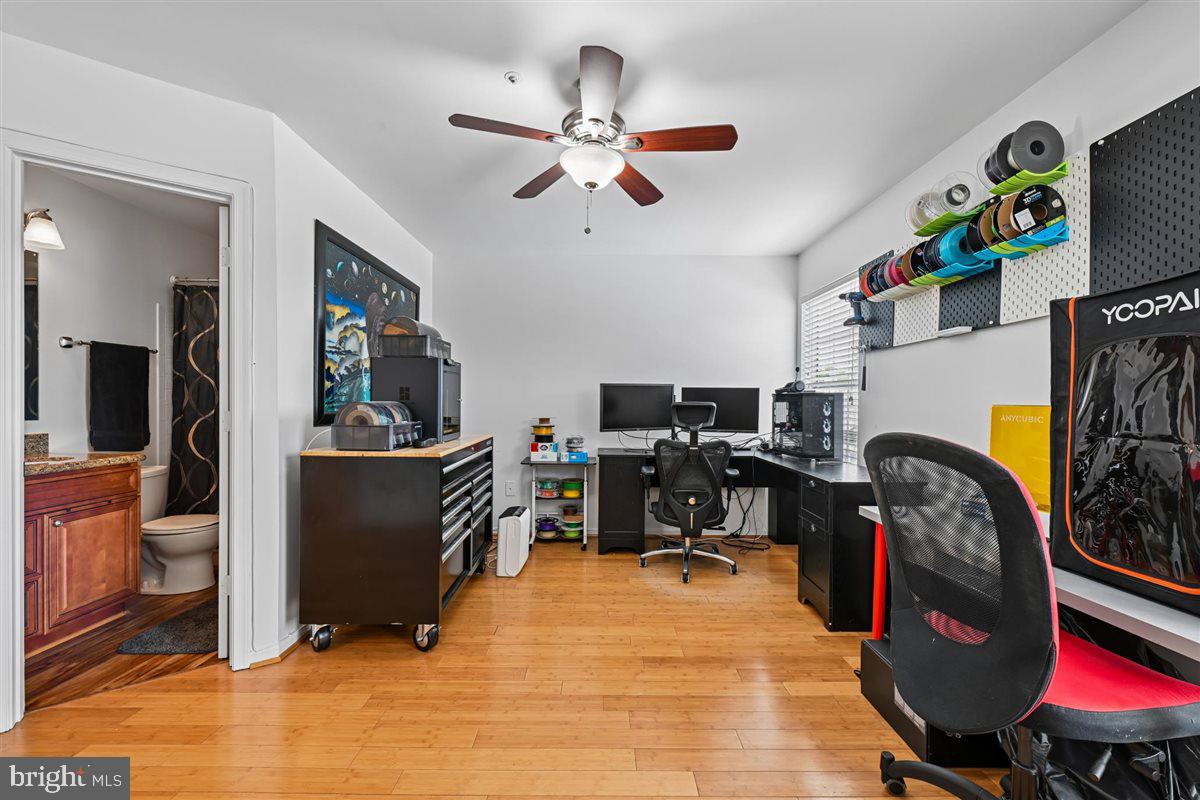 CEDAR GROVE AT CROFTON - Residential